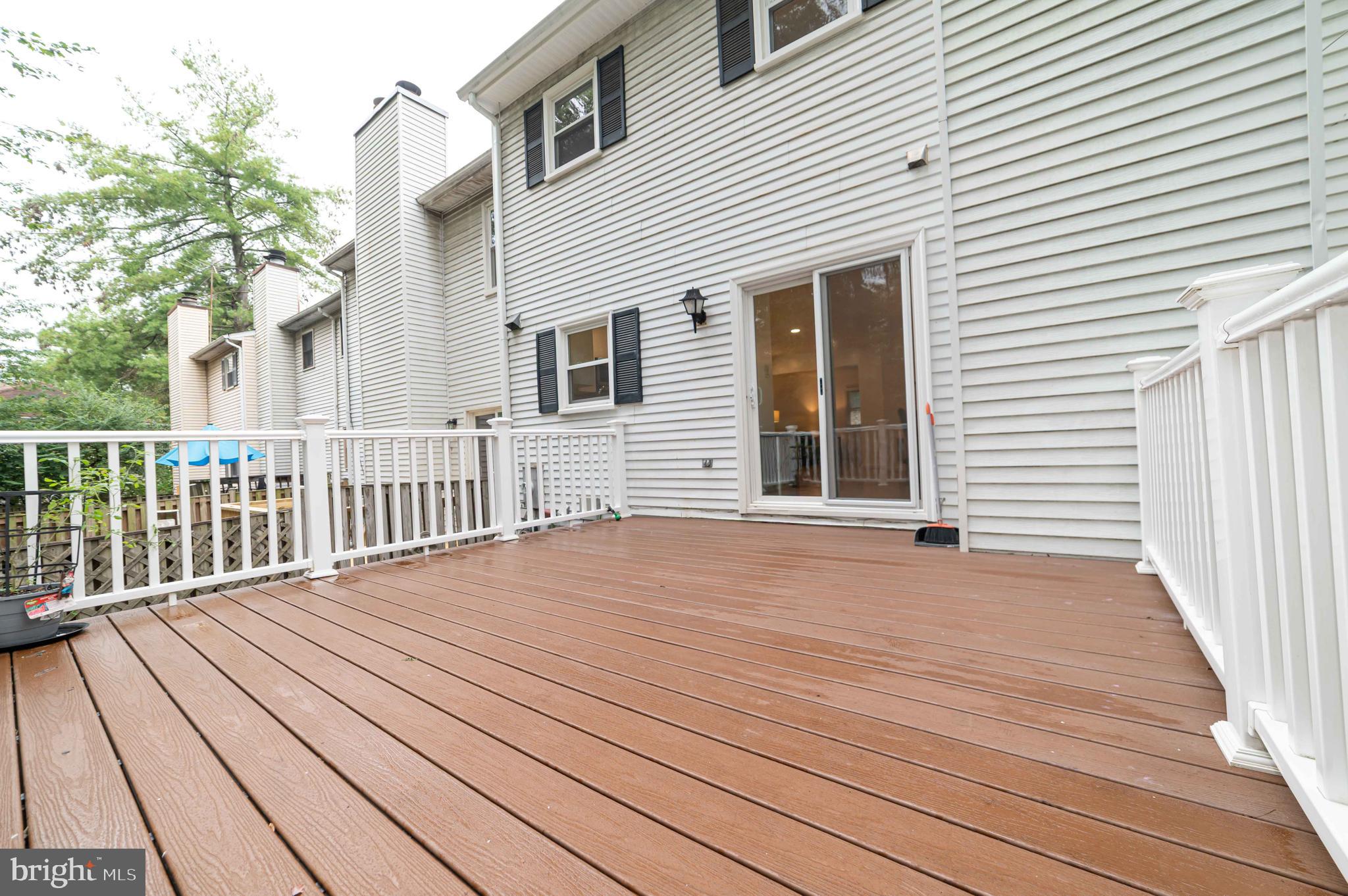 CIRCLE WOODS - Residential