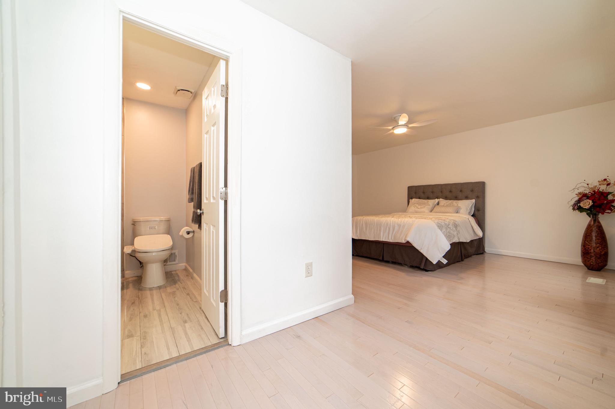 CIRCLE WOODS - Residential