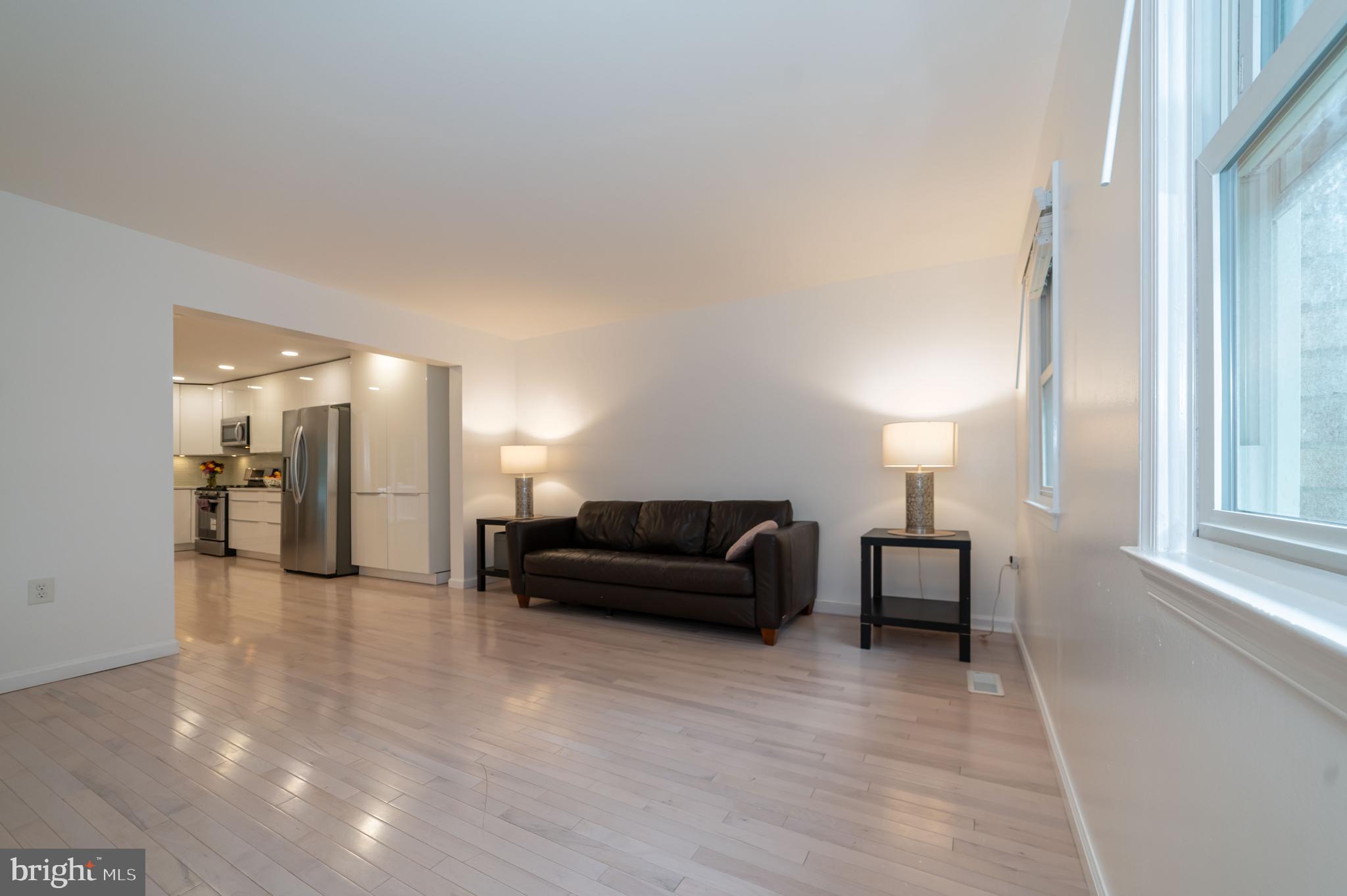 CIRCLE WOODS - Residential