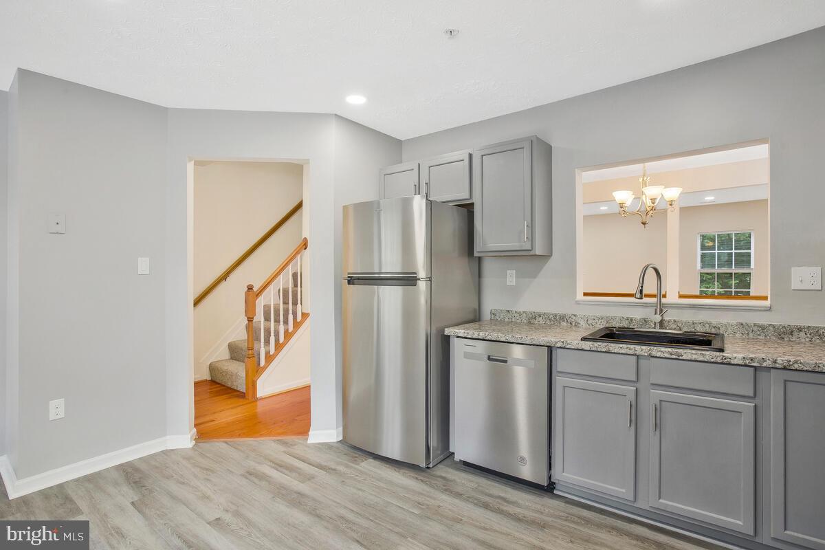 SOUTH HAMPTON SUB - Residential