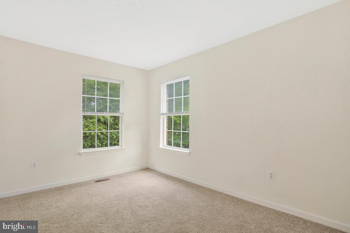 SOUTH HAMPTON SUB - Residential