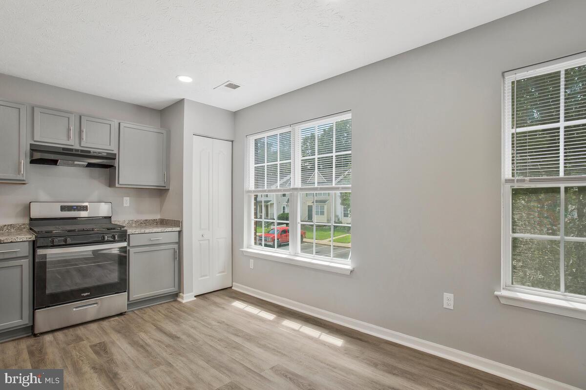 SOUTH HAMPTON SUB - Residential