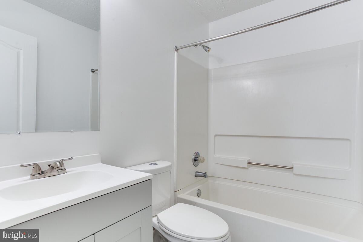 SOUTH HAMPTON SUB - Residential