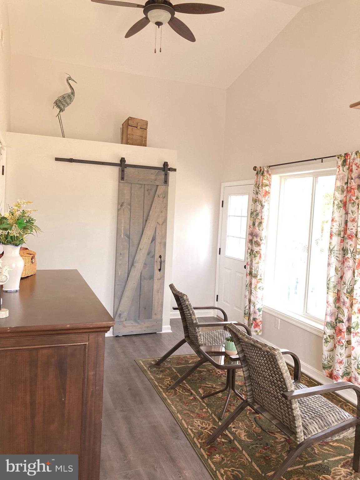 HUNTERS HARBOR - Residential