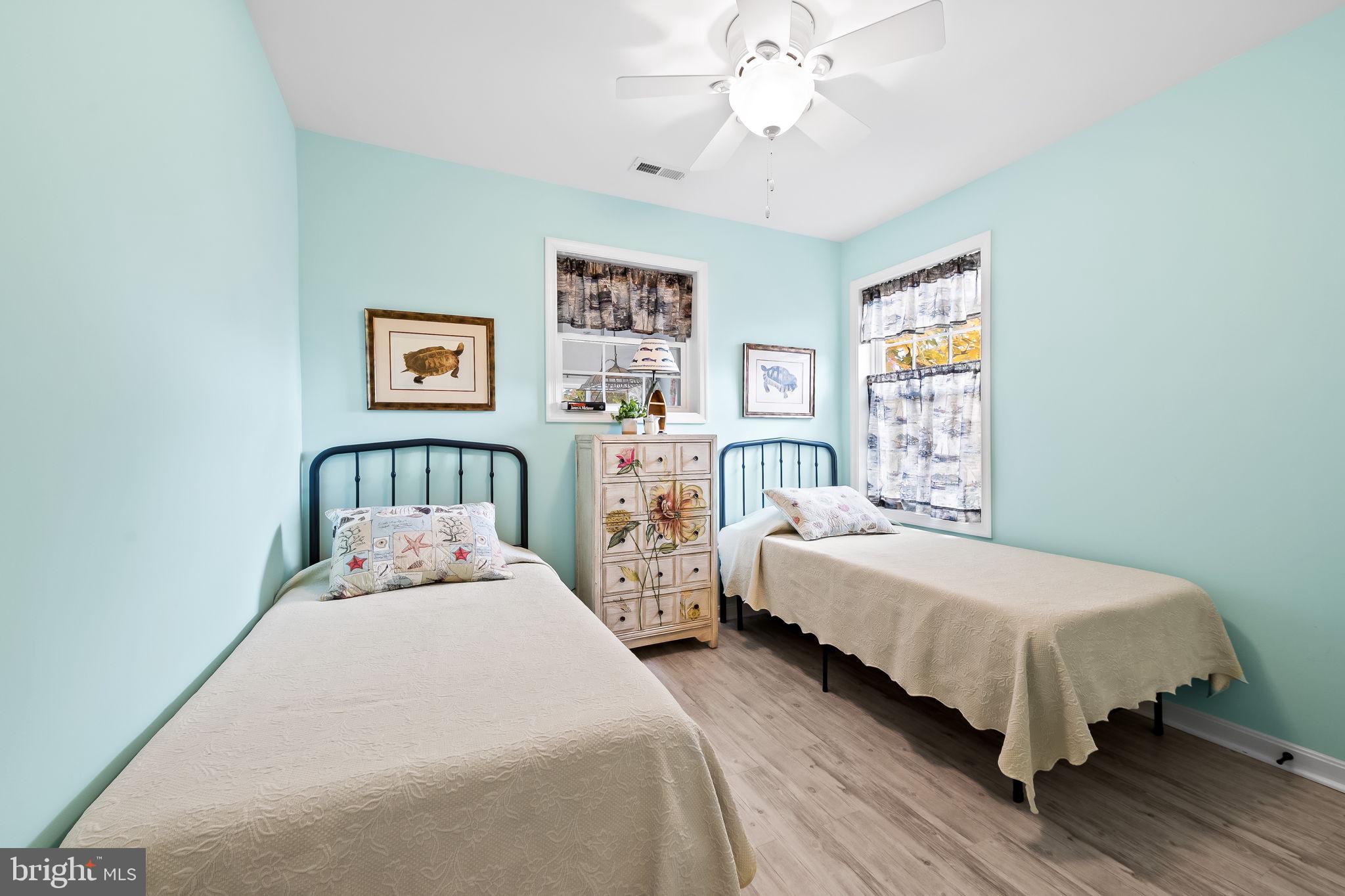 HUNTERS HARBOR - Residential