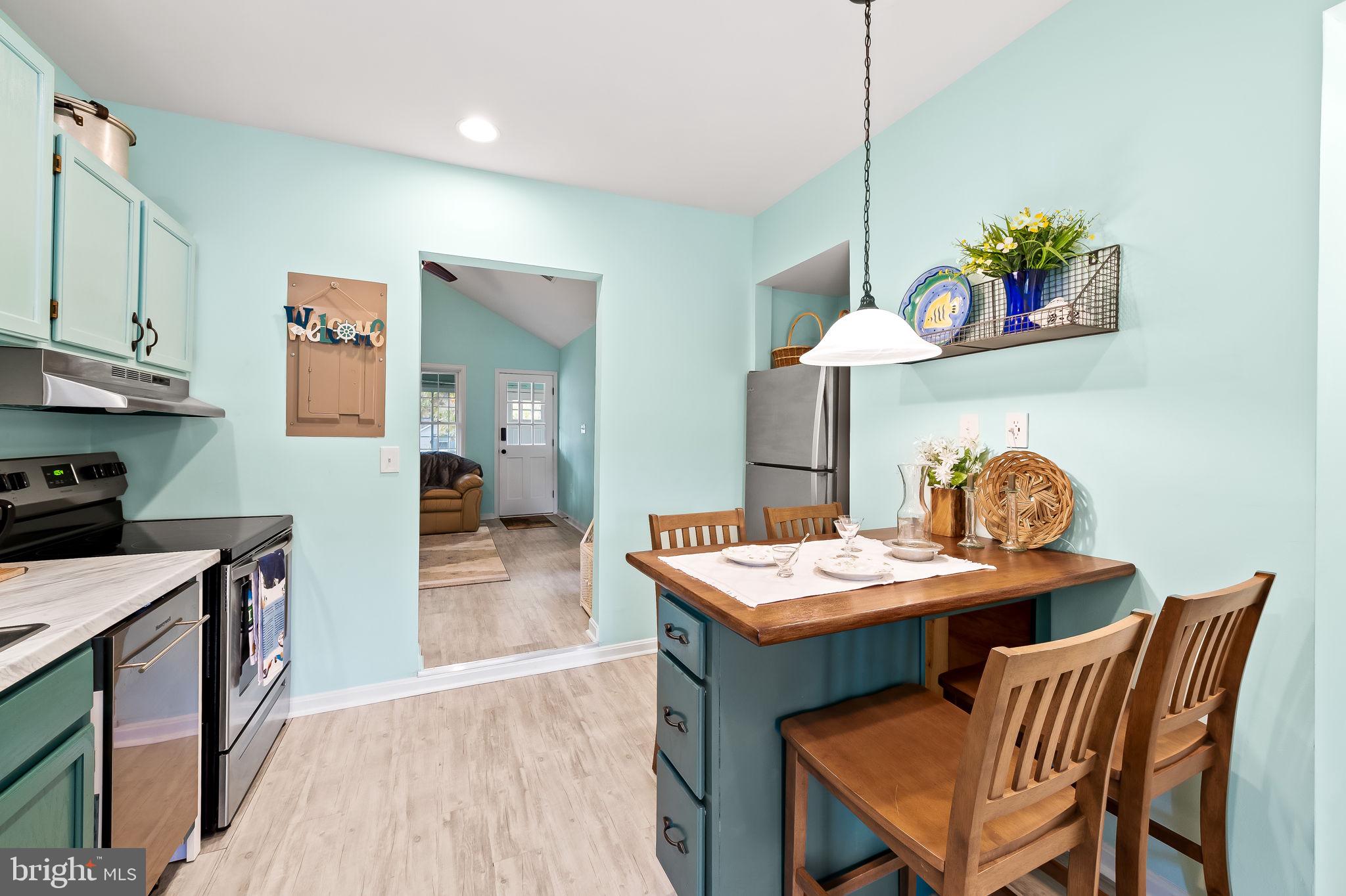 HUNTERS HARBOR - Residential