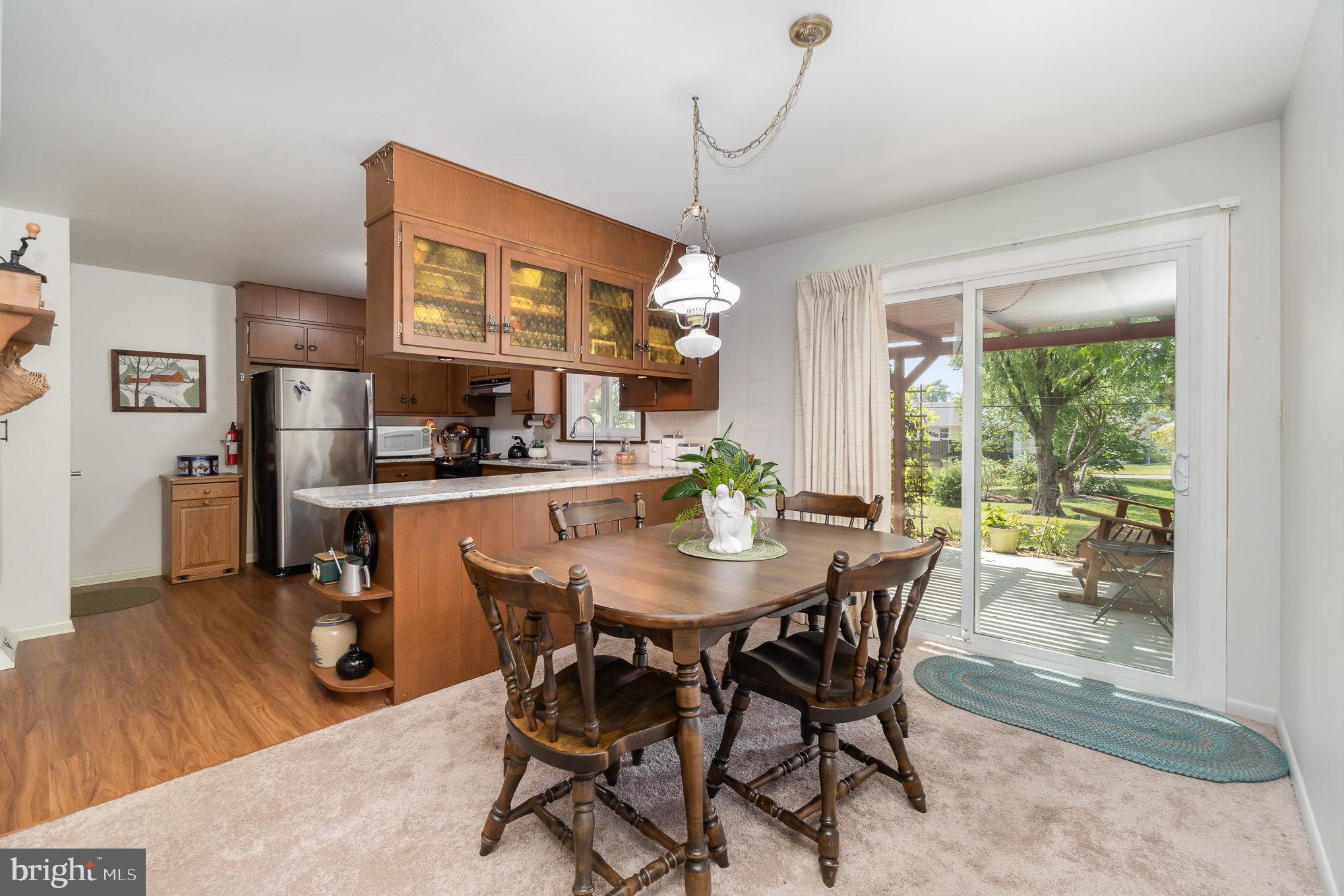 FOREST HILLS - Residential