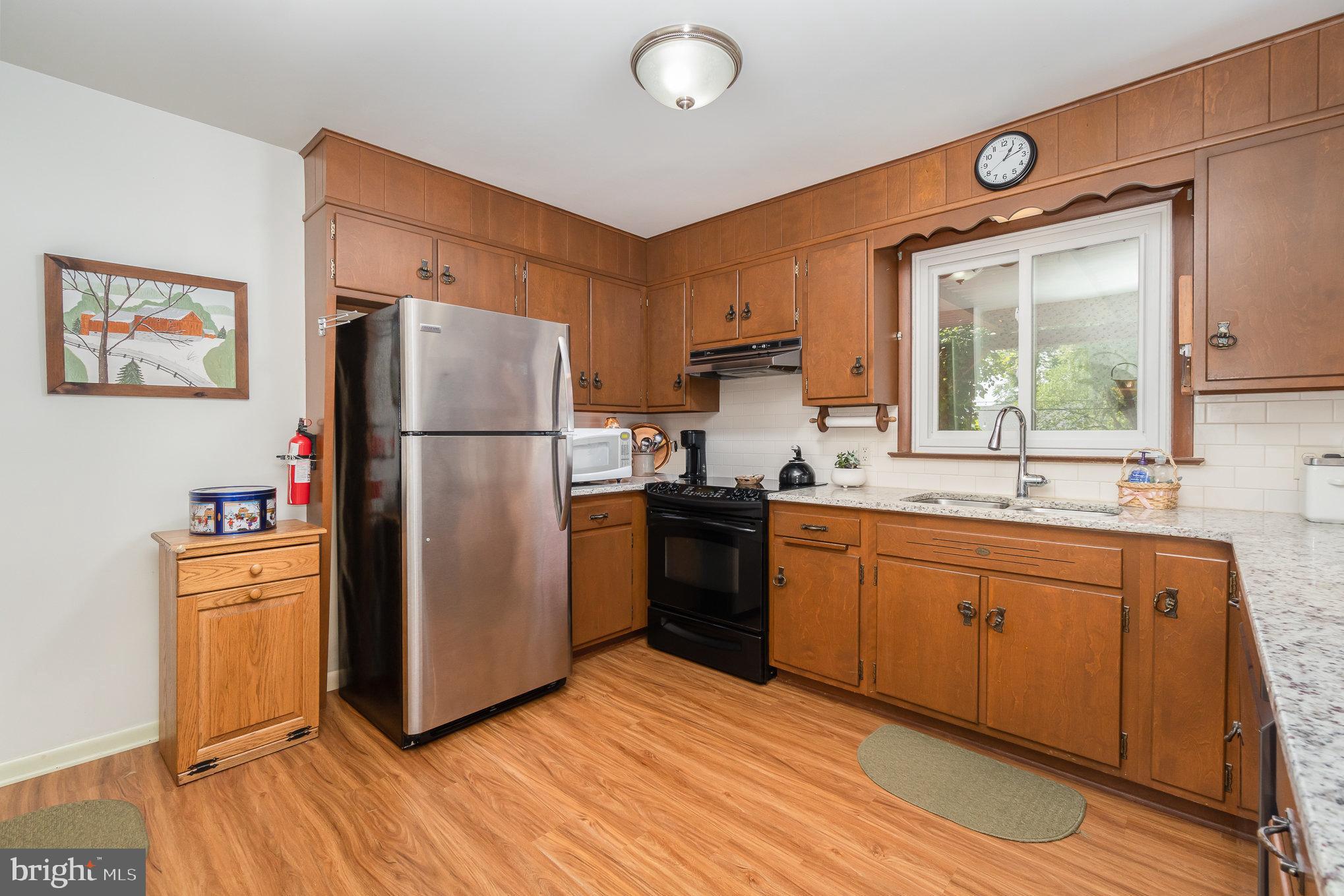 FOREST HILLS - Residential