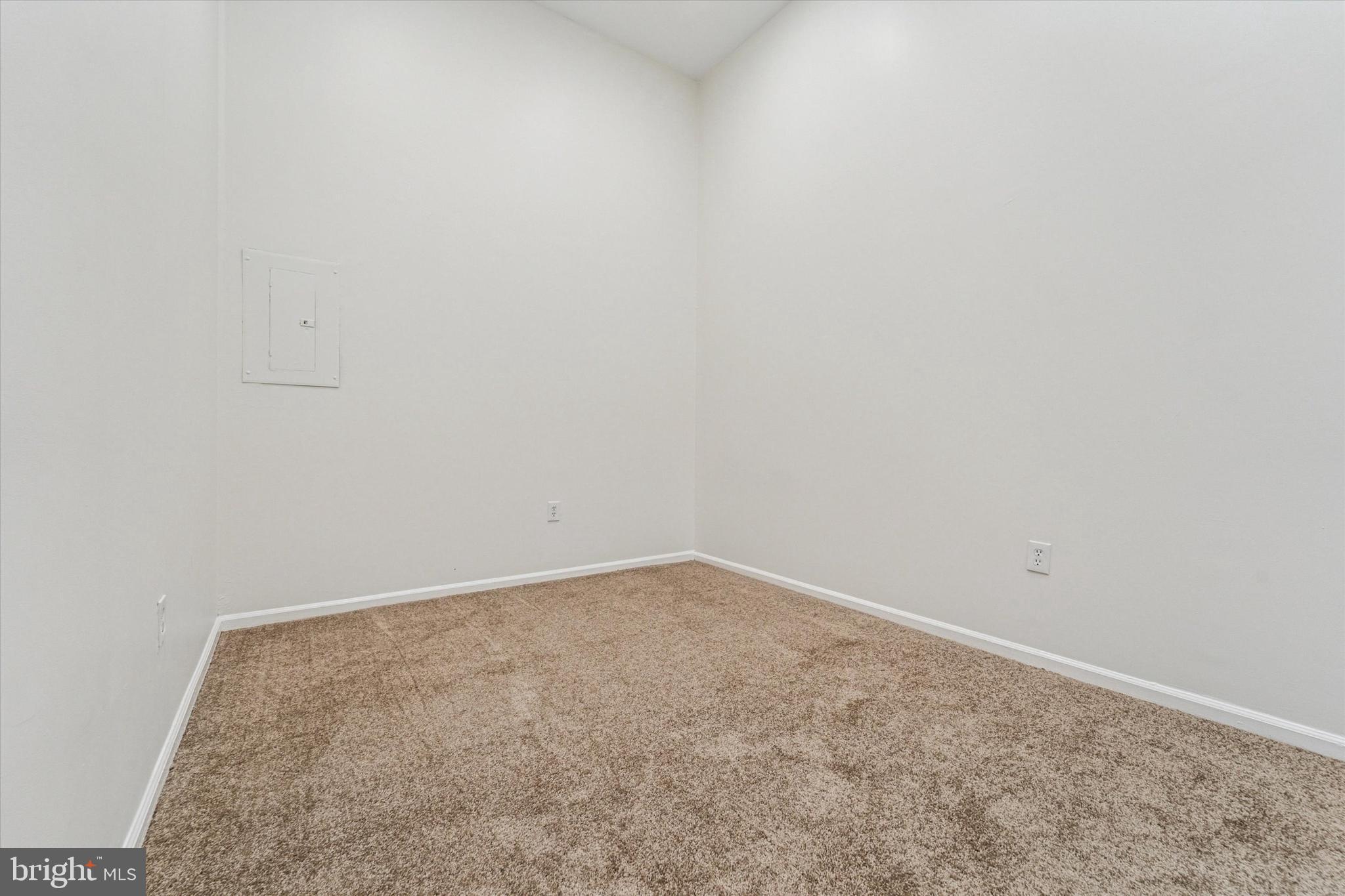 SPRING GARDEN - Residential Lease