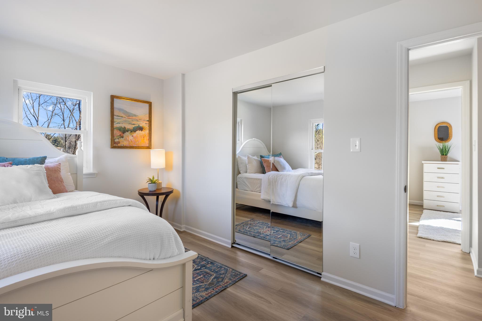 HAMPSTEAD - Residential