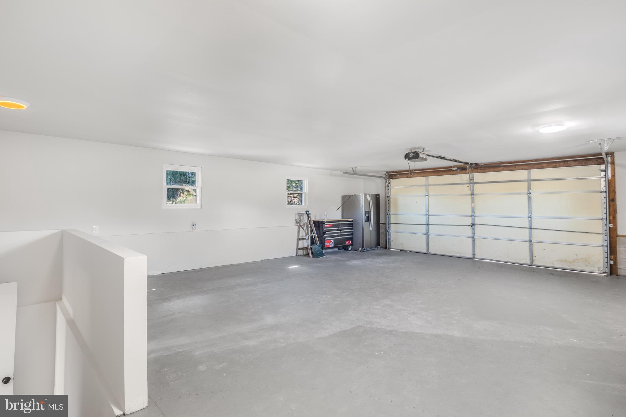 HAMPSTEAD - Residential