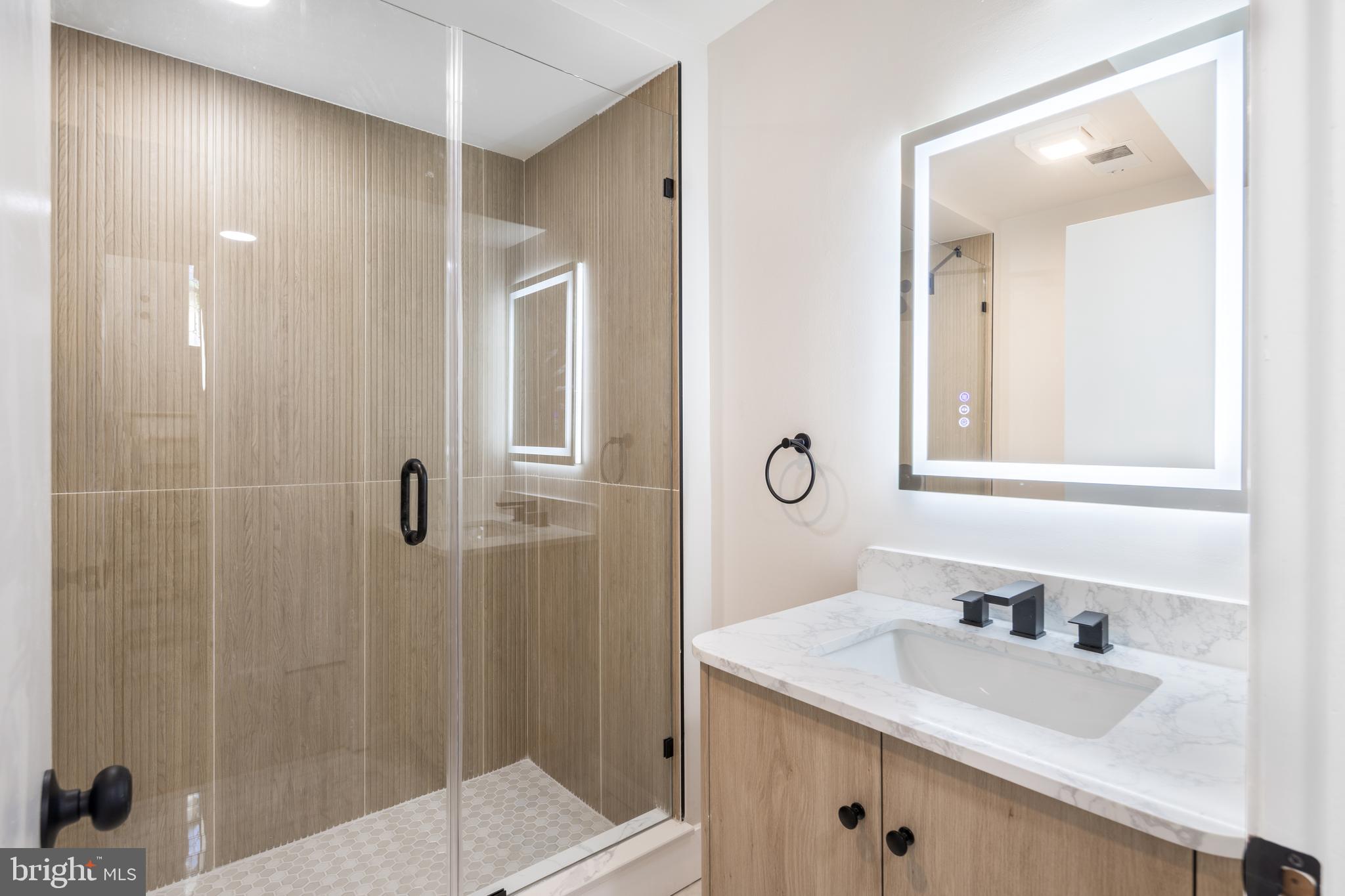 HAMPSTEAD - Residential