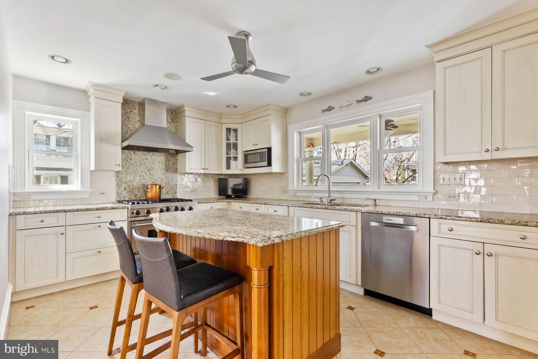 WYNDMOOR - Residential