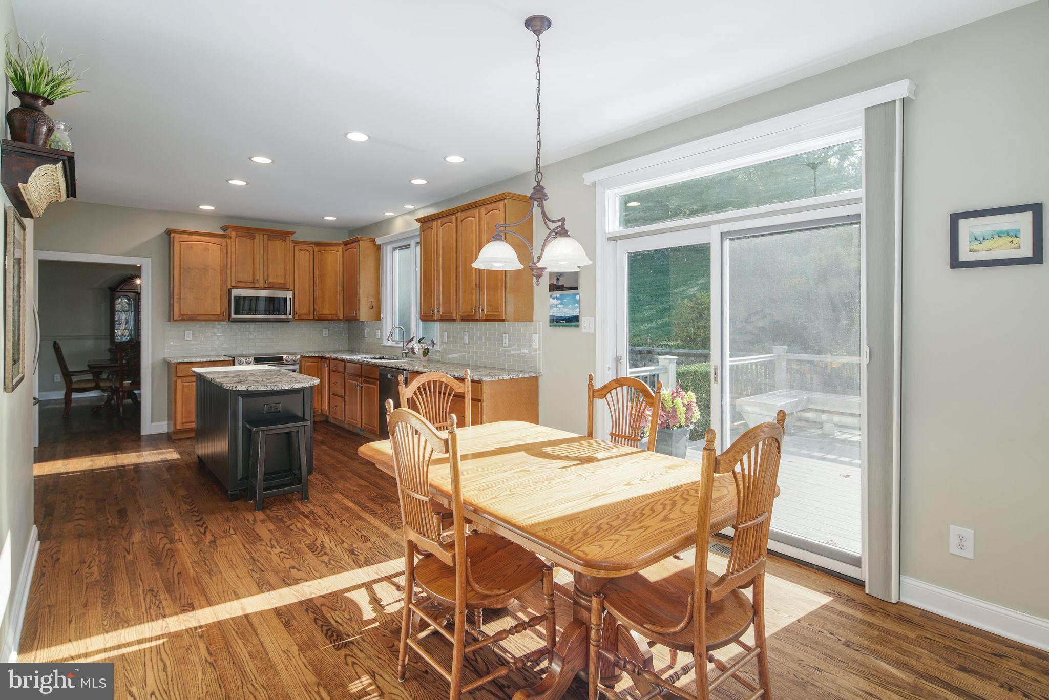 SPRING OAKS FARM - Residential