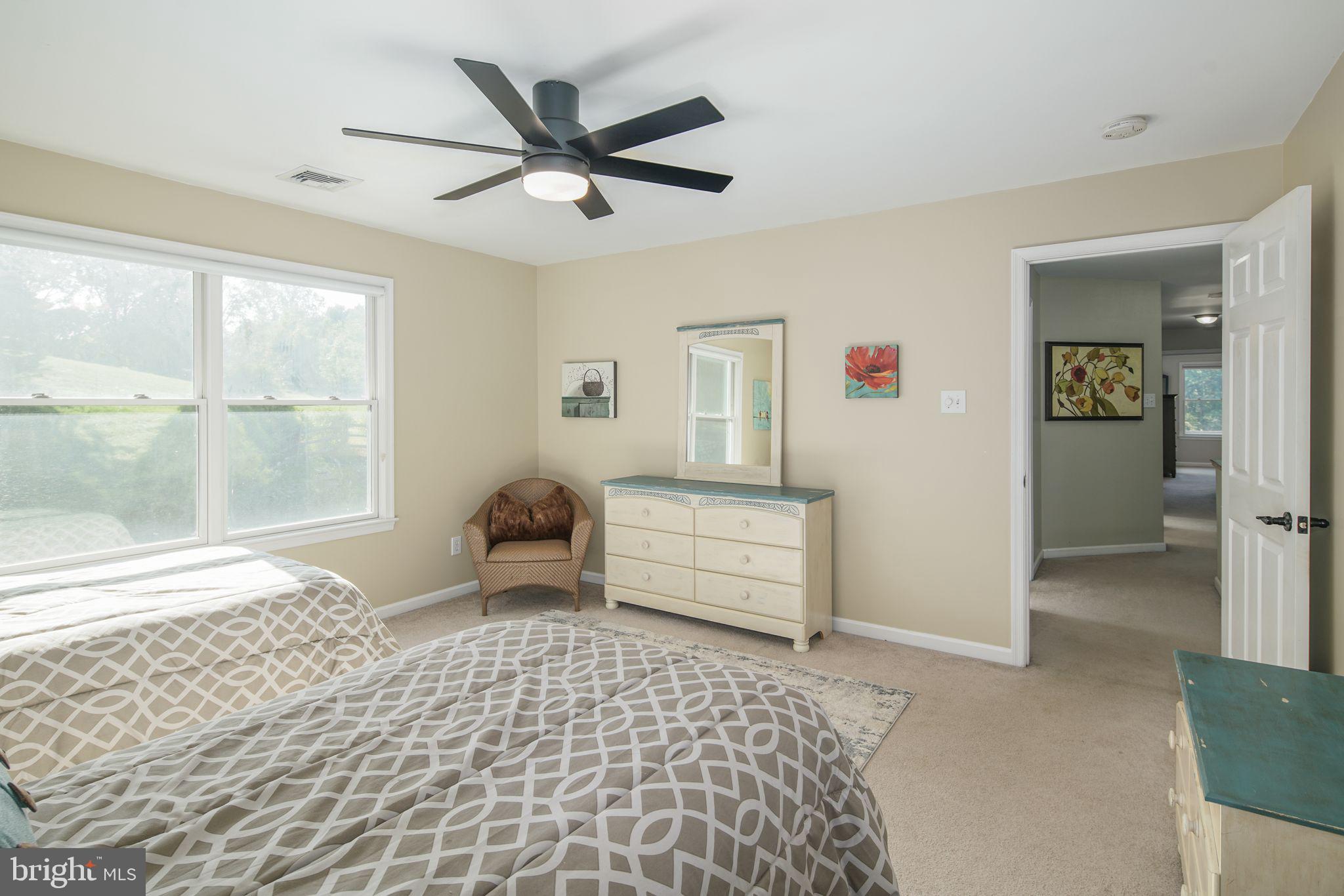 SPRING OAKS FARM - Residential