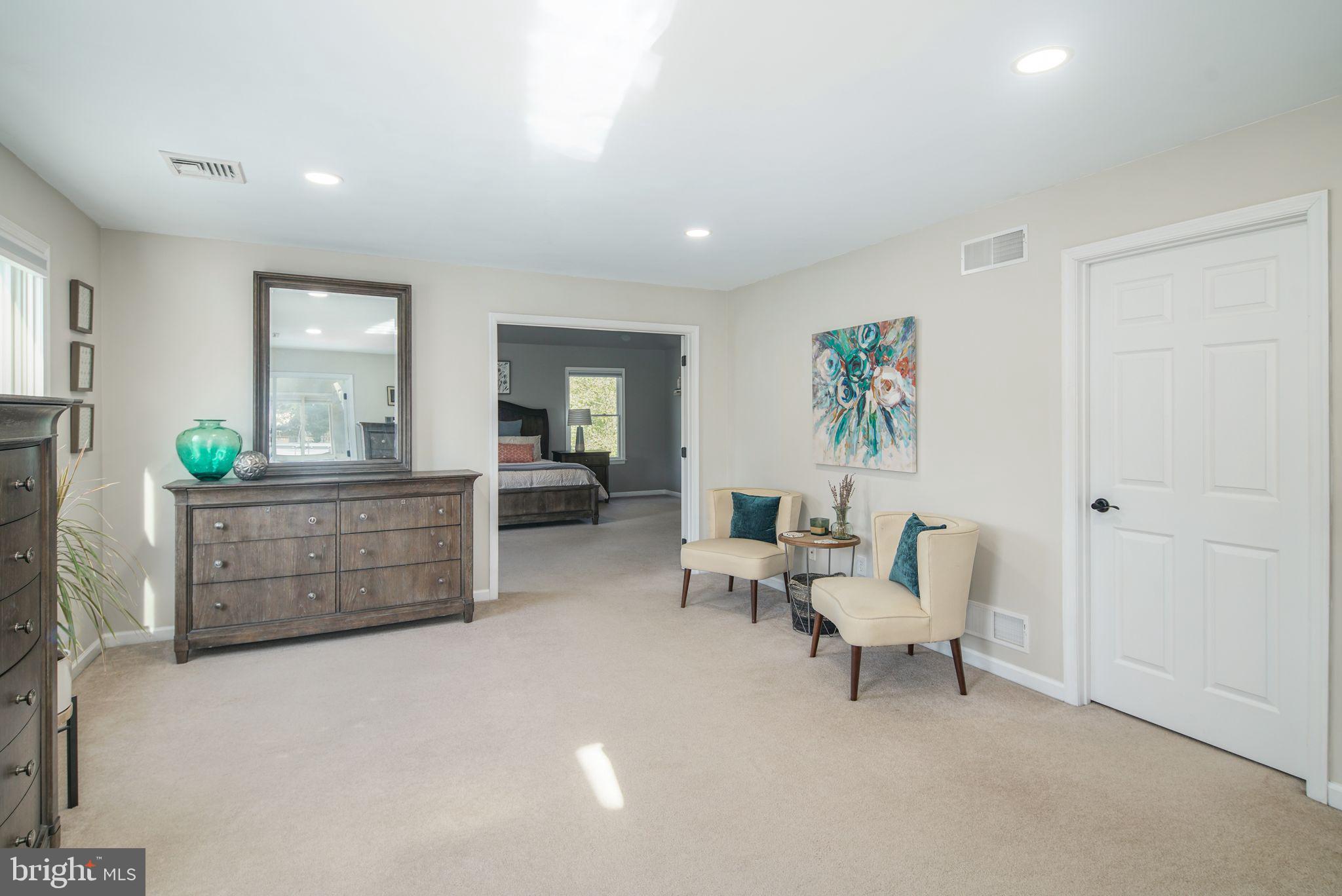 SPRING OAKS FARM - Residential