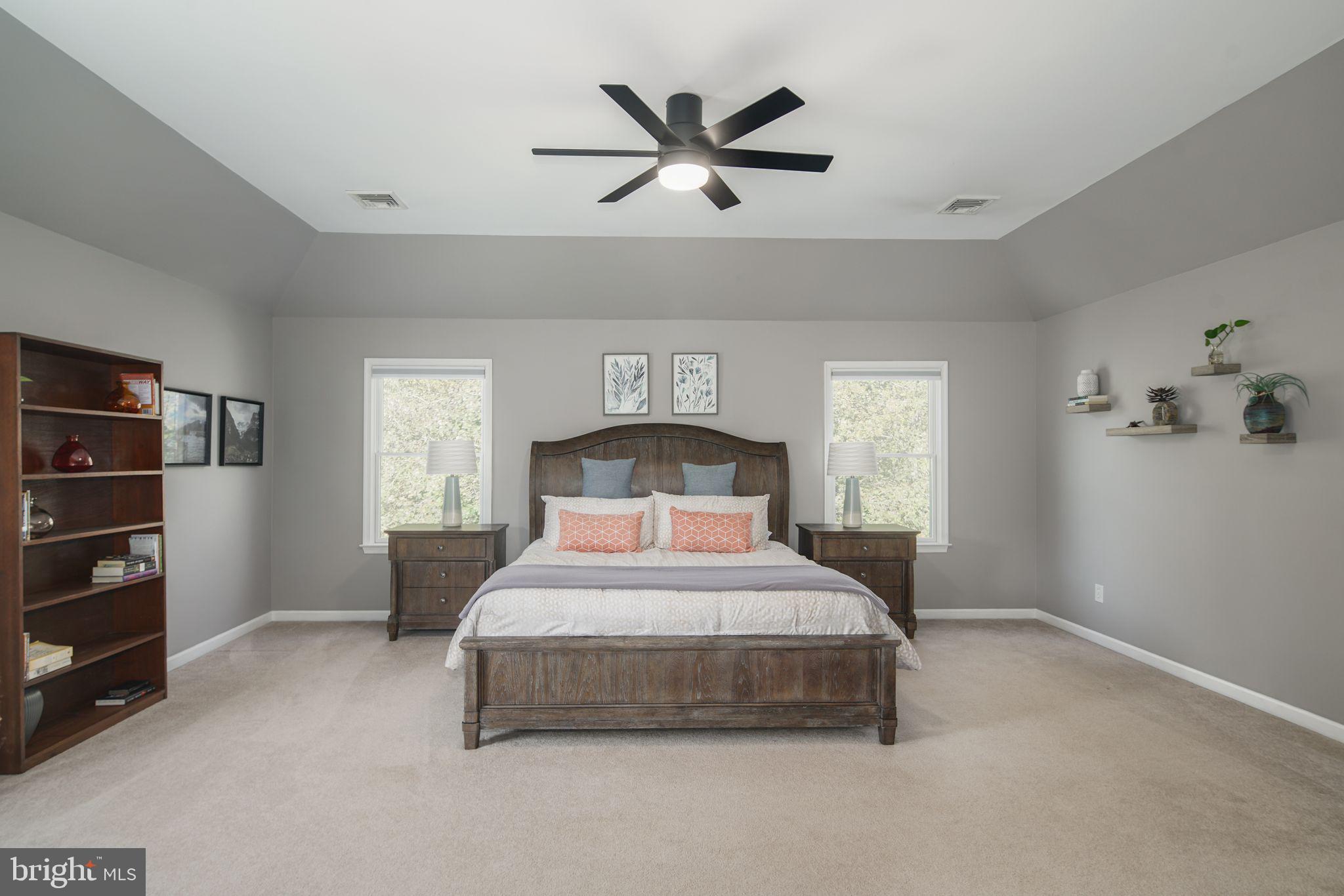 SPRING OAKS FARM - Residential