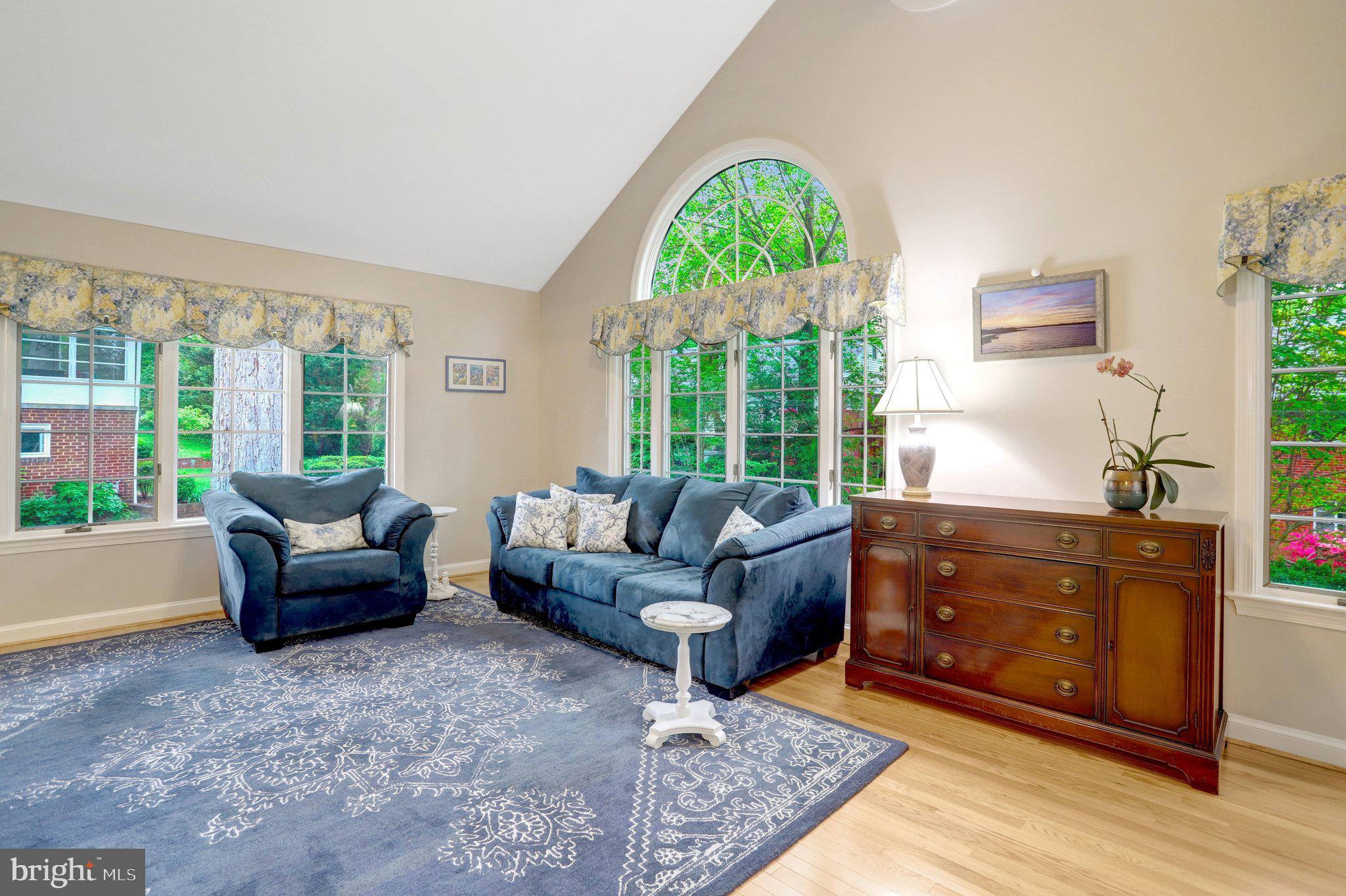 SHIRLEY WOODS - Residential