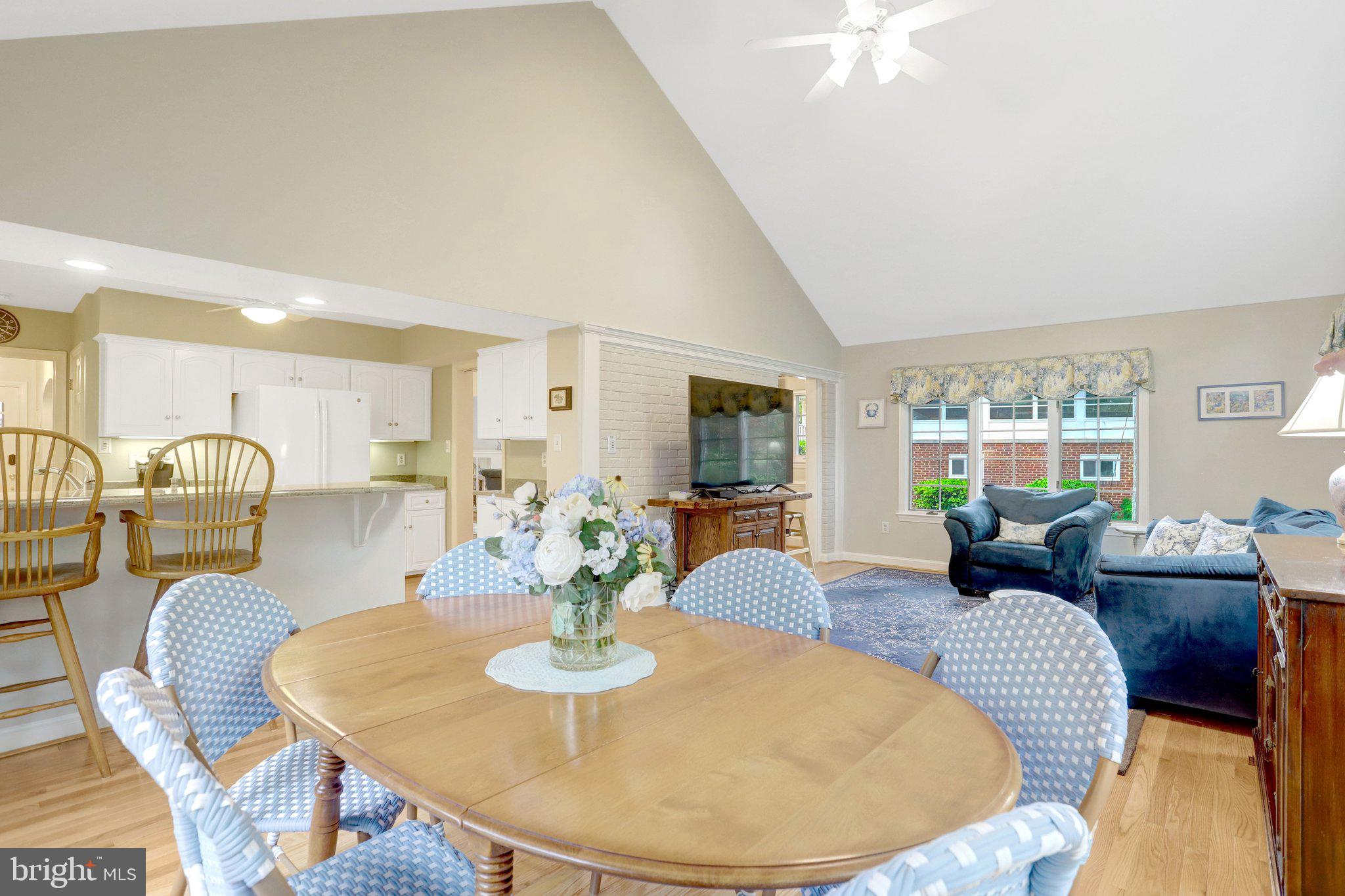 SHIRLEY WOODS - Residential