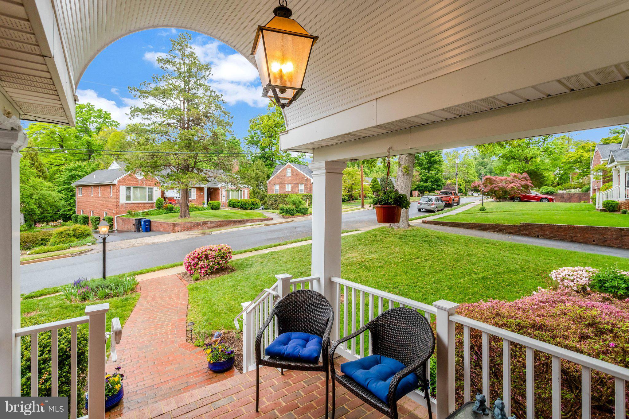 SHIRLEY WOODS - Residential