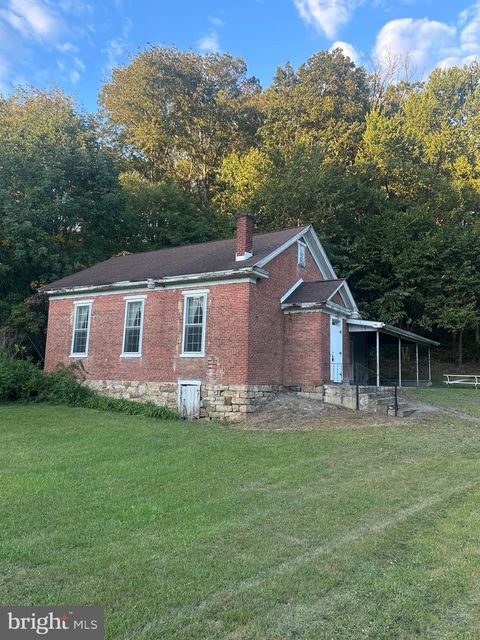 Homes For Sale - 320 Locust Run Rd<br/> Juniata County, THOMPSONTOWN, PA 17094