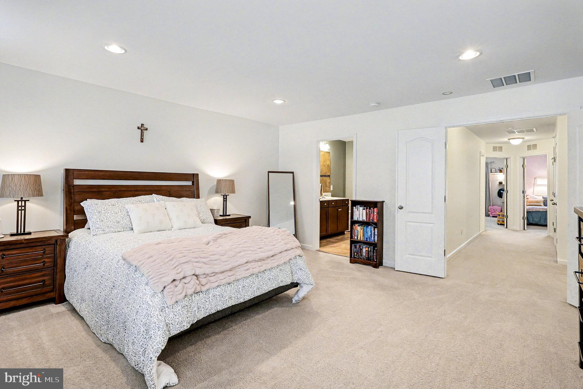 CHERRY HILL CROSSING CONDOMINIUM - Residential