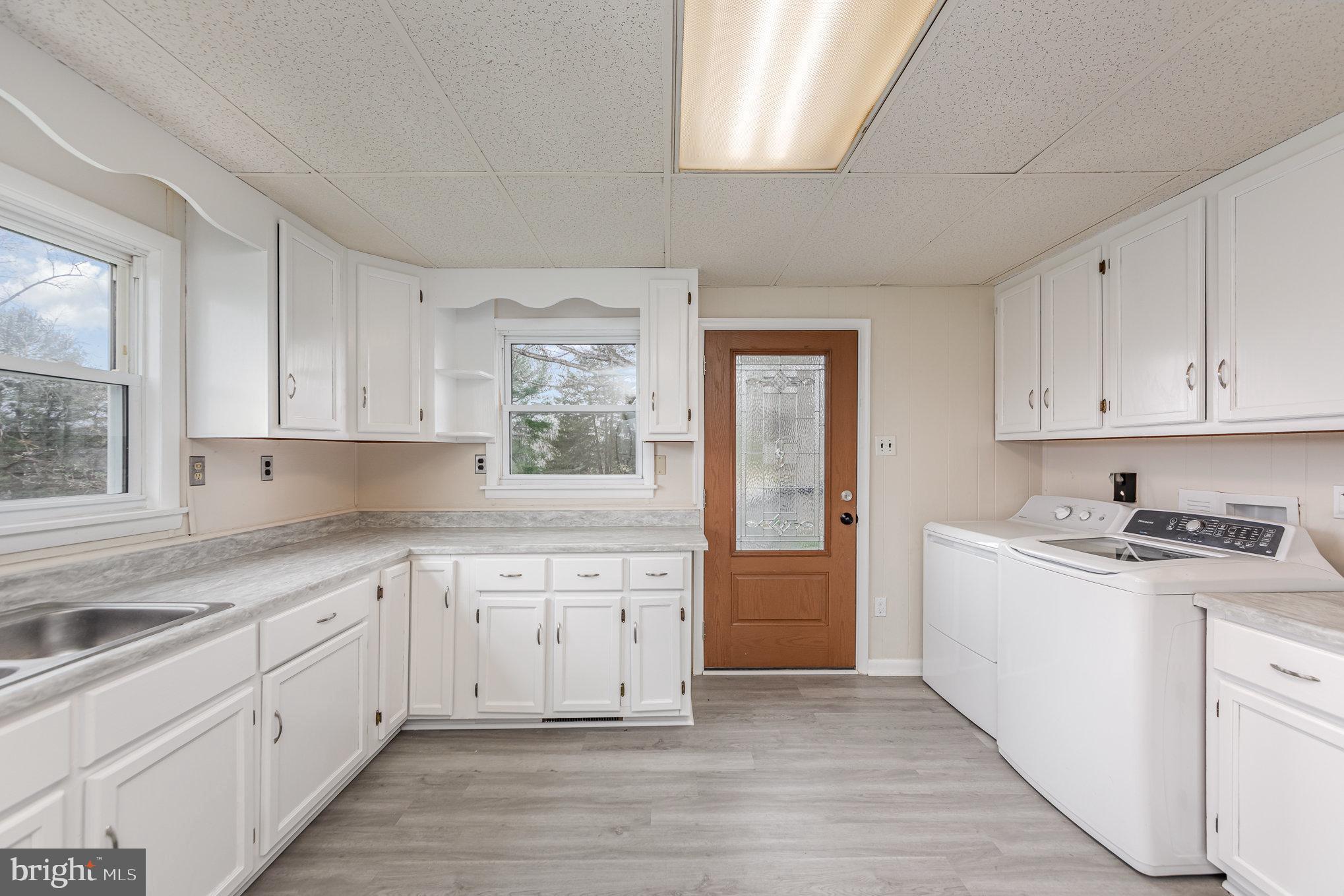 ORANGE - Residential Lease