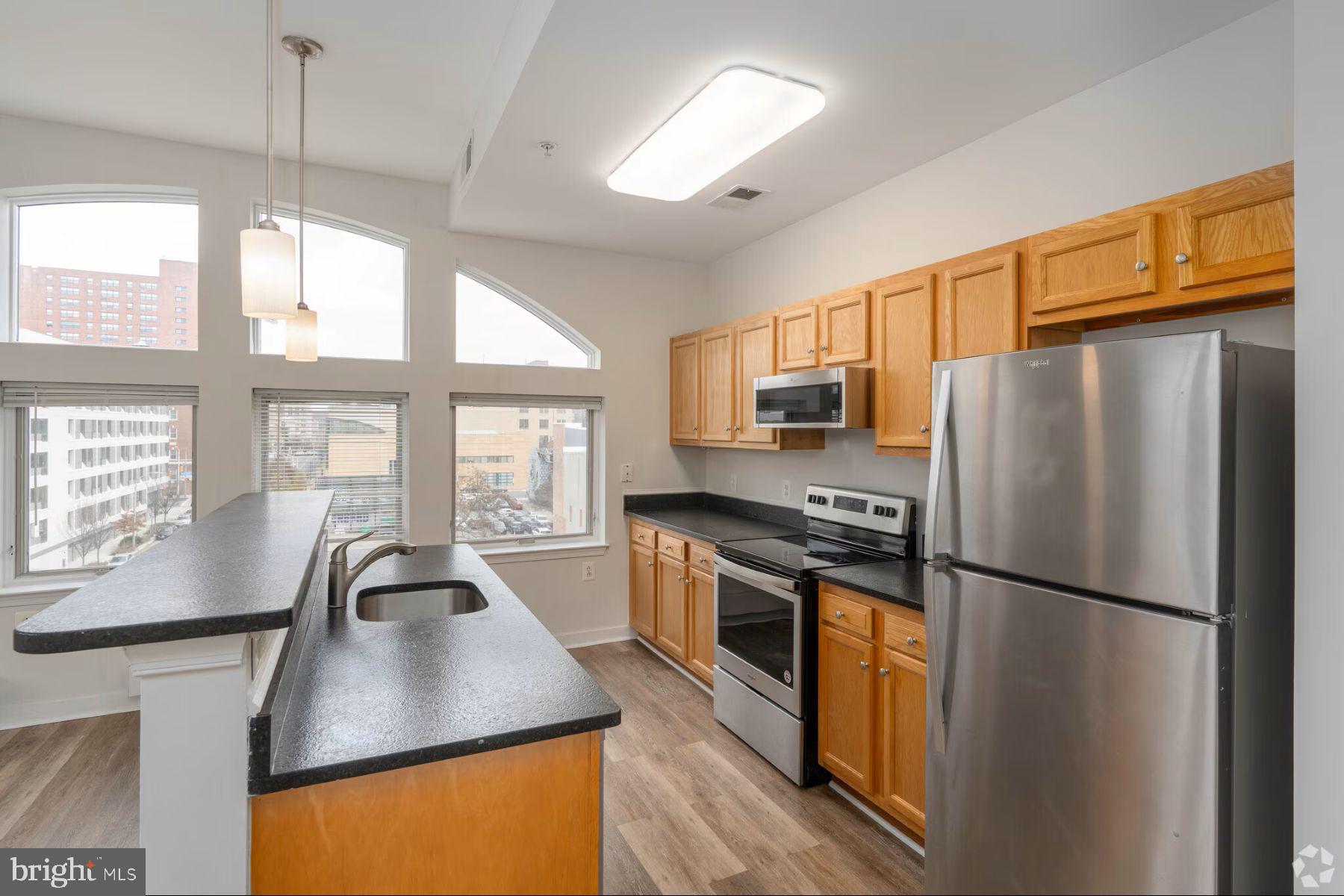 BROMO ARTS DISTRICT - Residential Lease