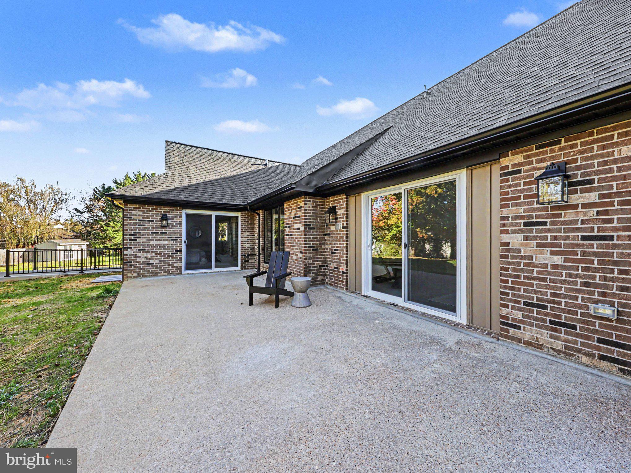 15 STEEPLECHASE ROAD
