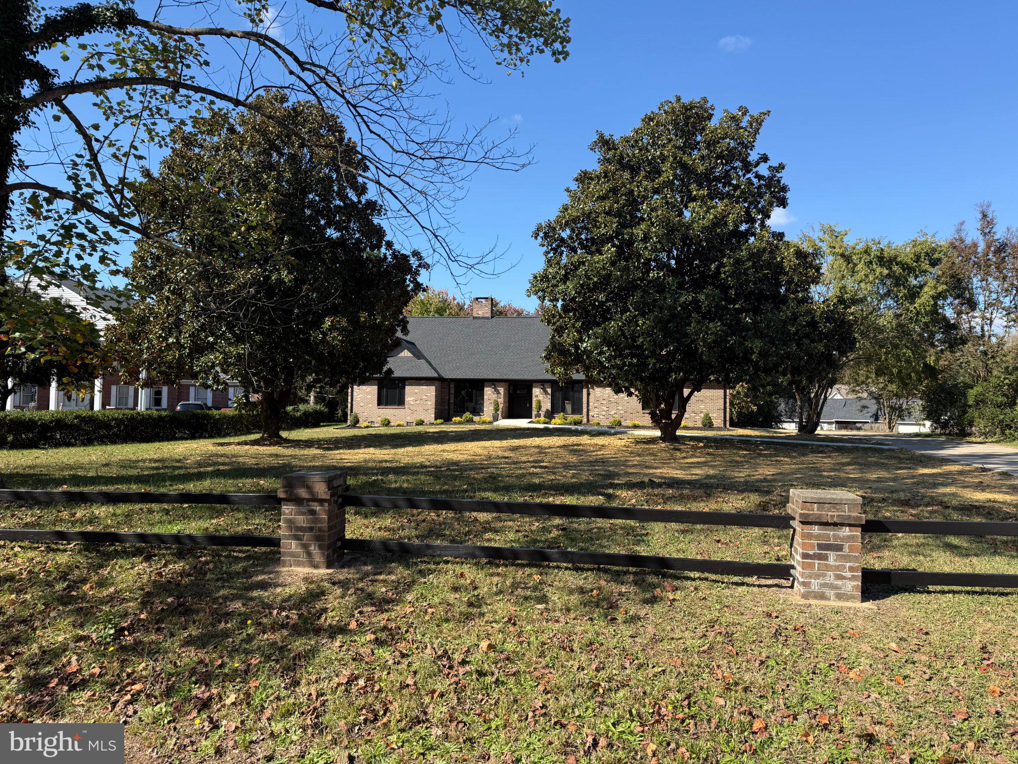 15 STEEPLECHASE ROAD