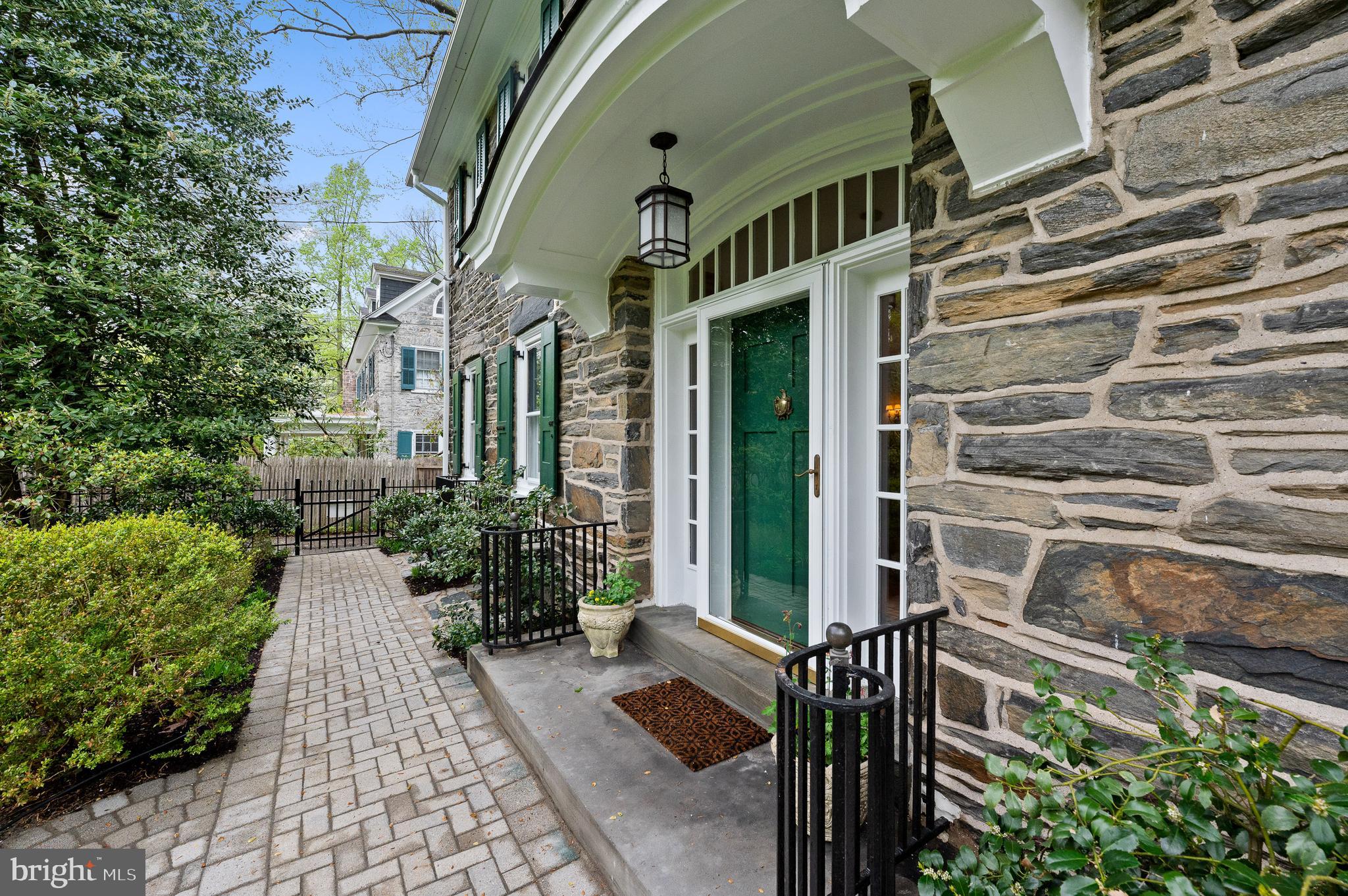 ARDMORE - Residential