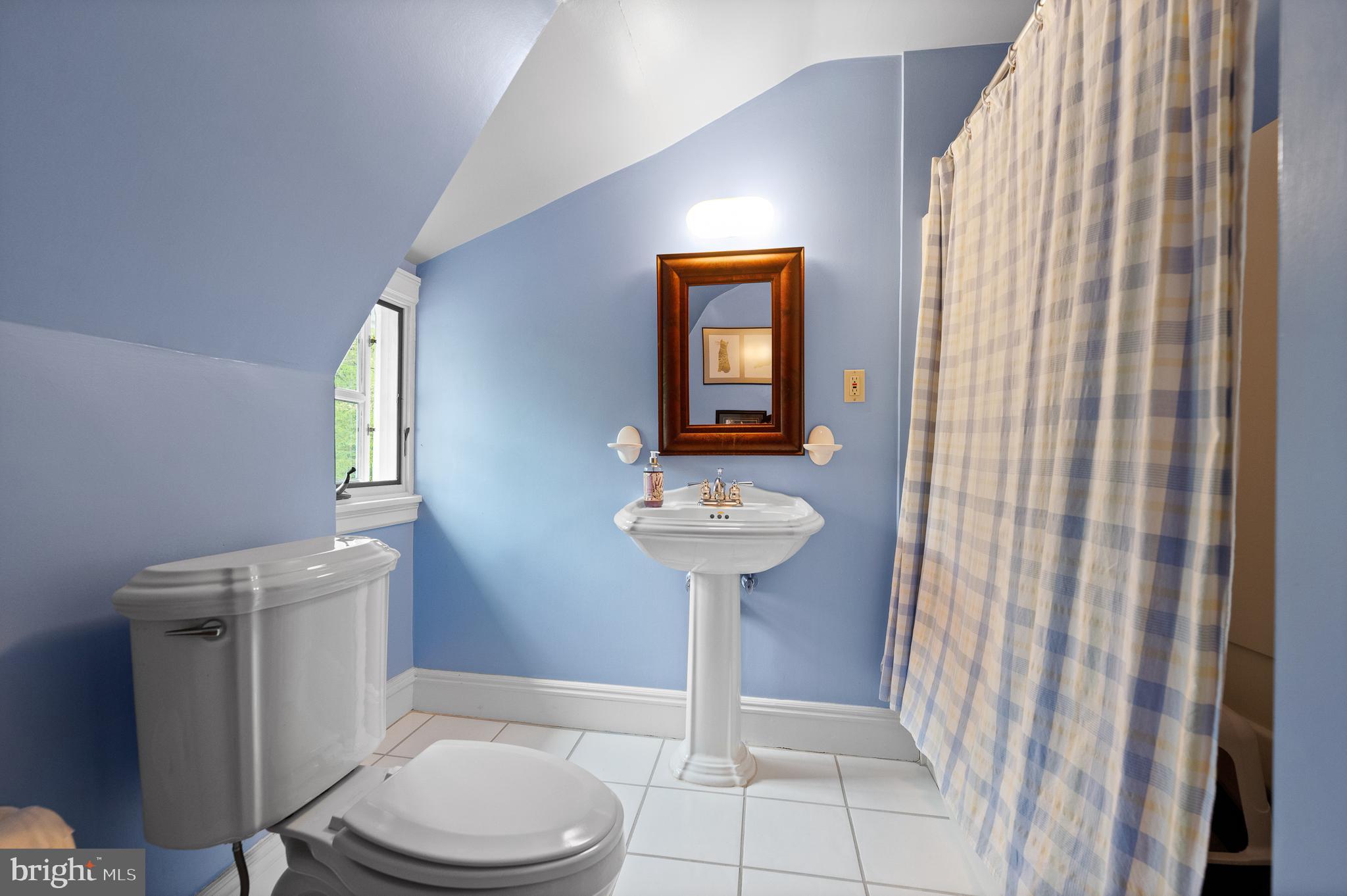 ARDMORE - Residential