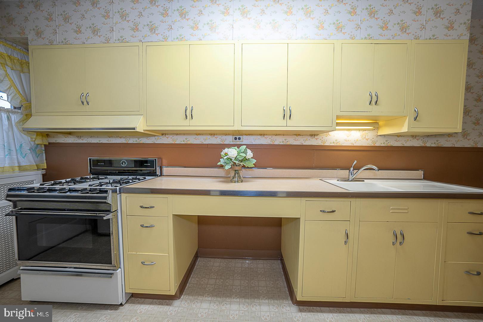 STONEHURST - Residential