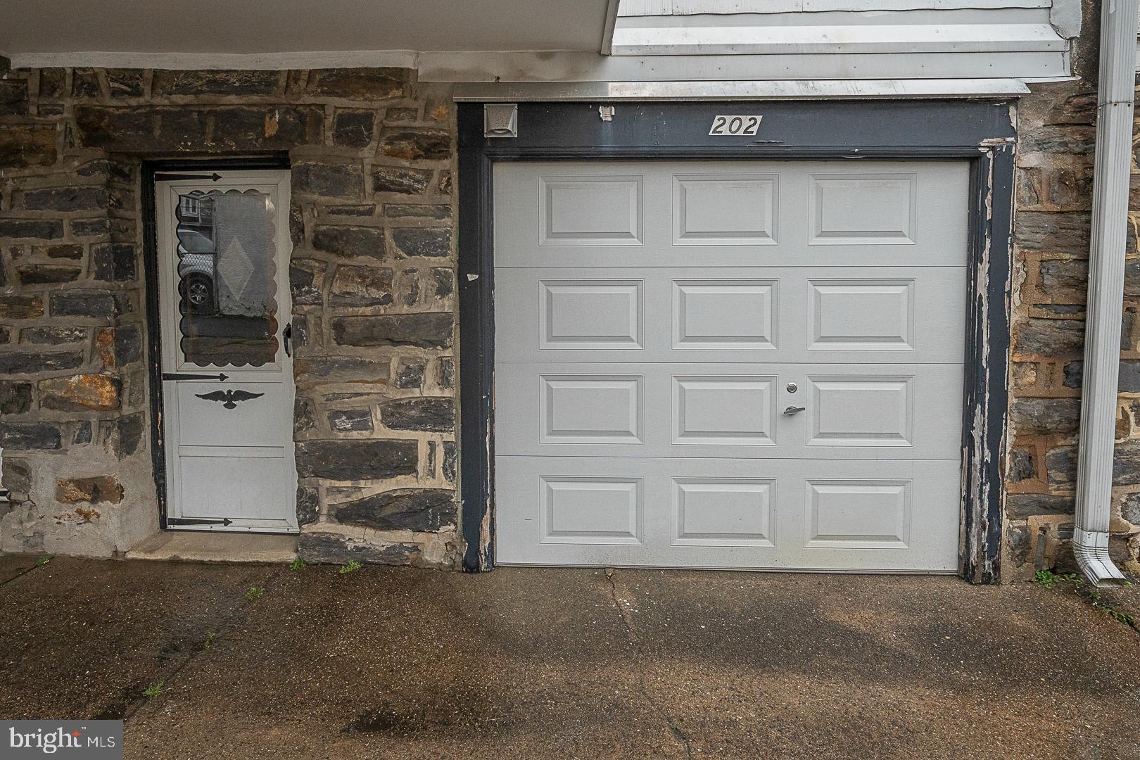 STONEHURST - Residential