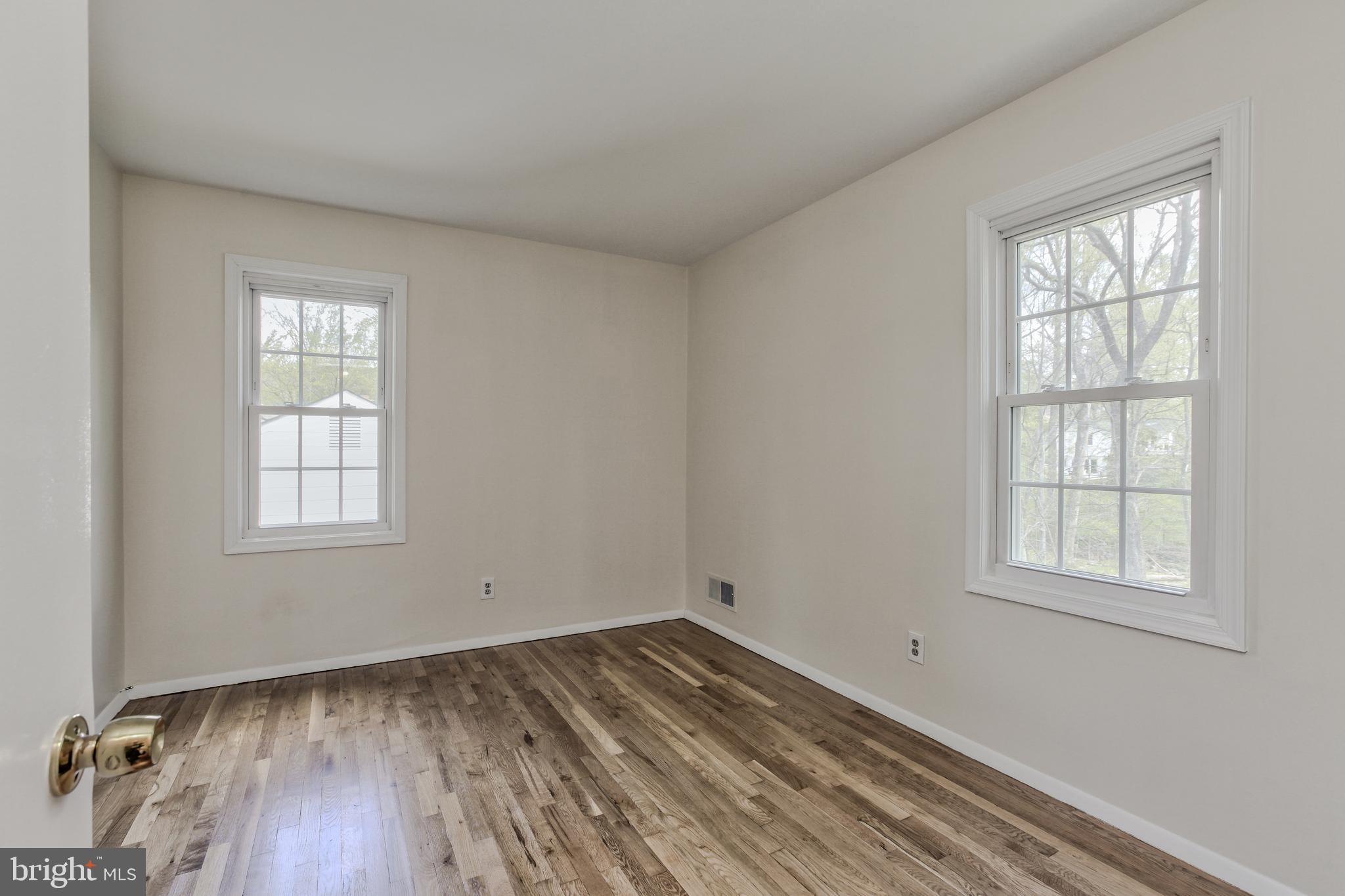 BEL PRE WOODS - Residential