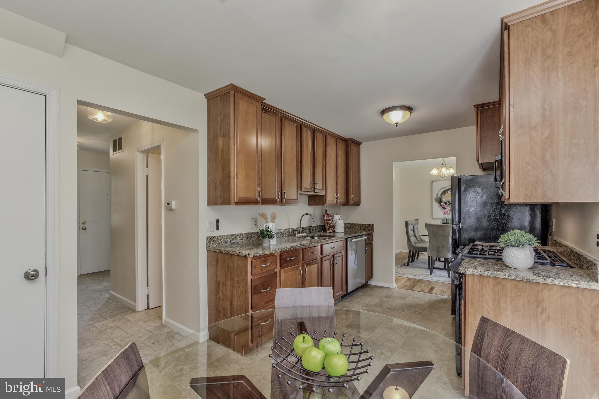 BEL PRE WOODS - Residential