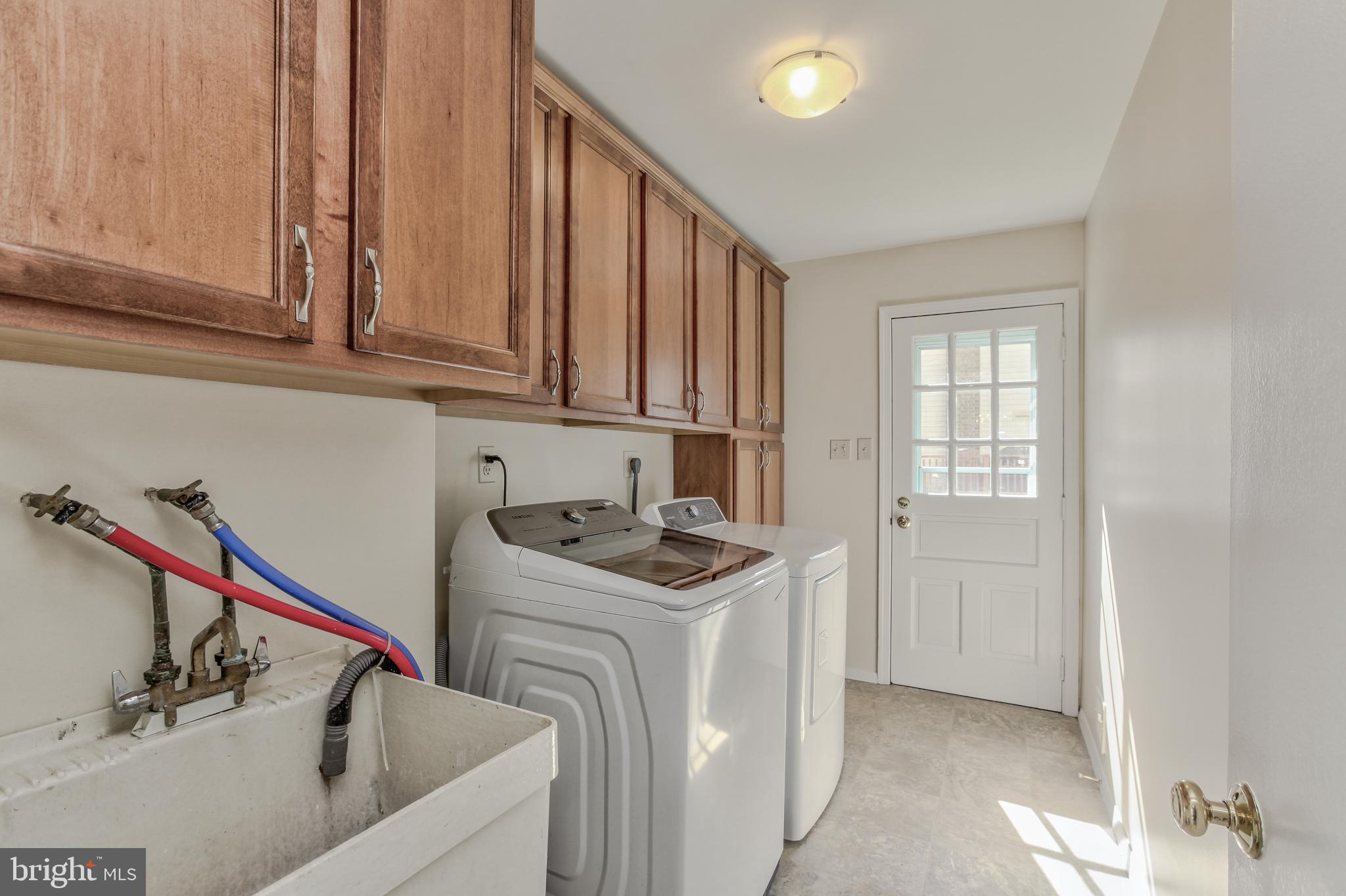 BEL PRE WOODS - Residential