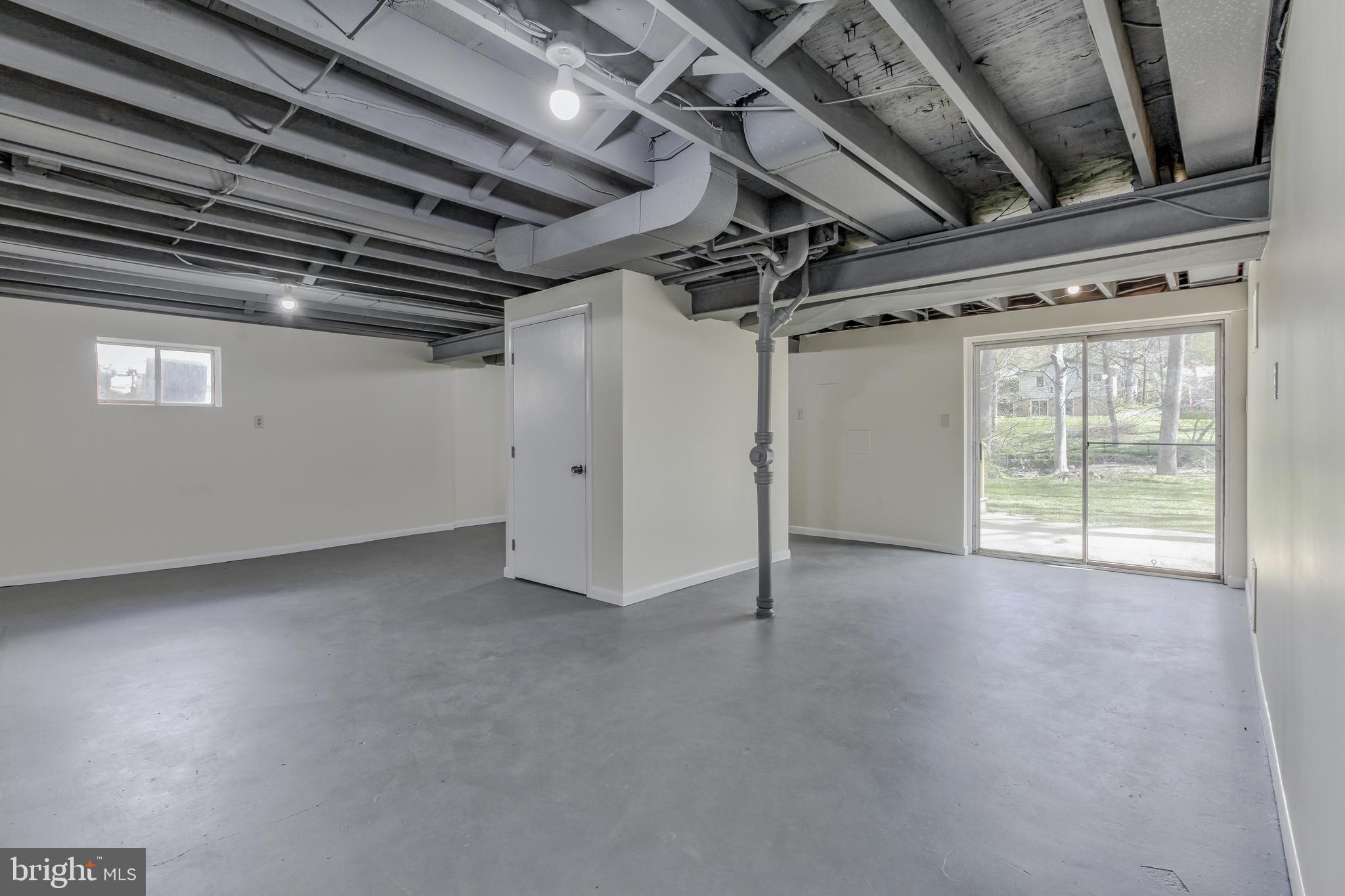 BEL PRE WOODS - Residential