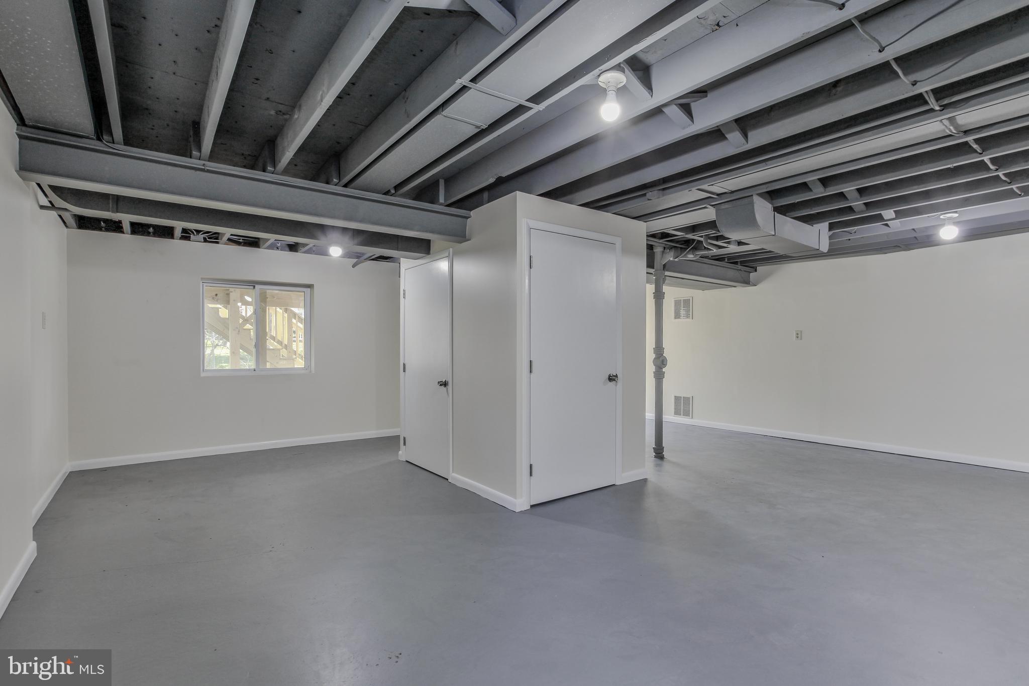 BEL PRE WOODS - Residential