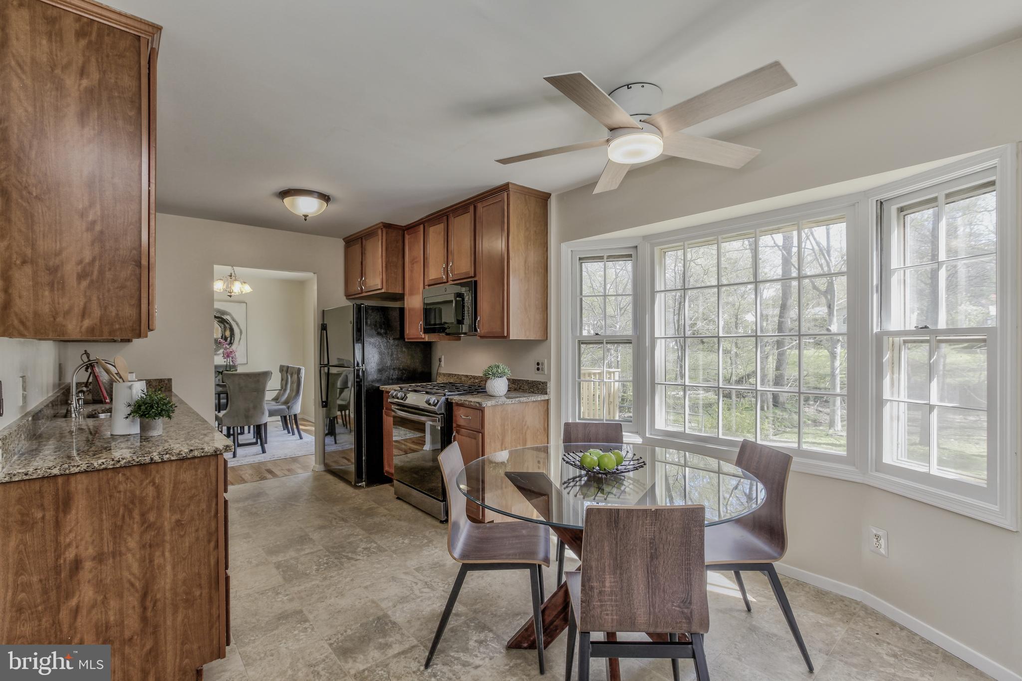 BEL PRE WOODS - Residential