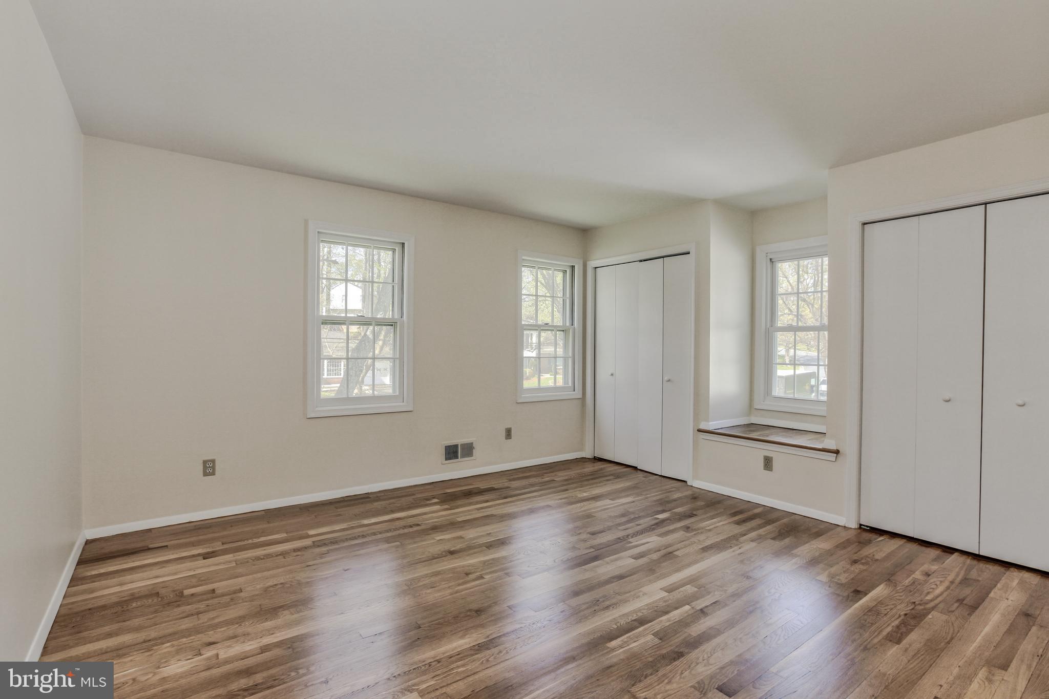 BEL PRE WOODS - Residential