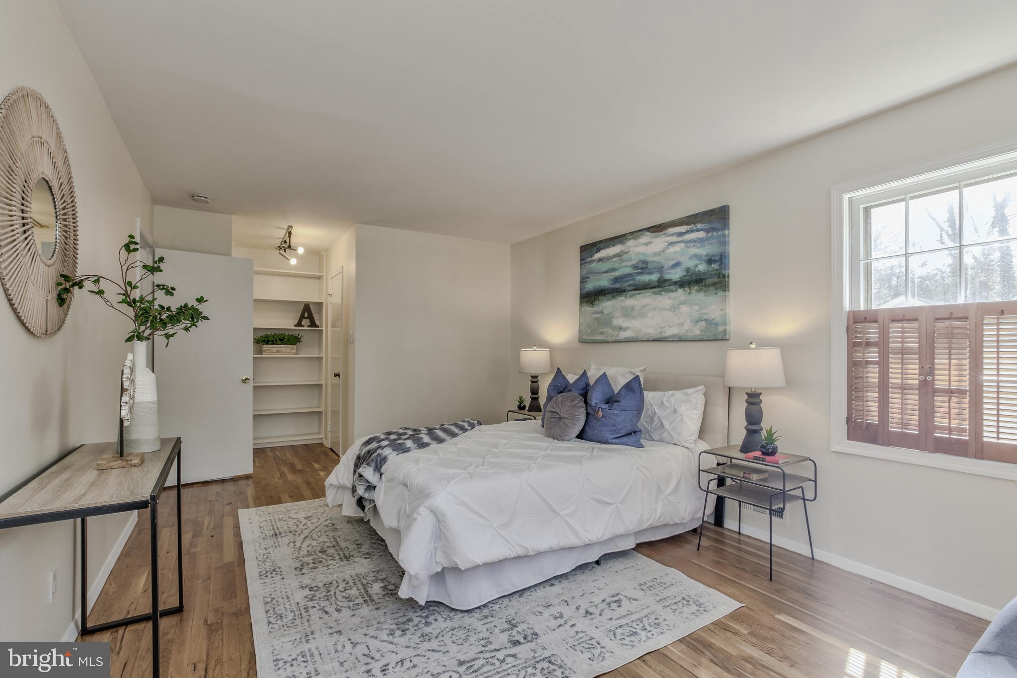 BEL PRE WOODS - Residential