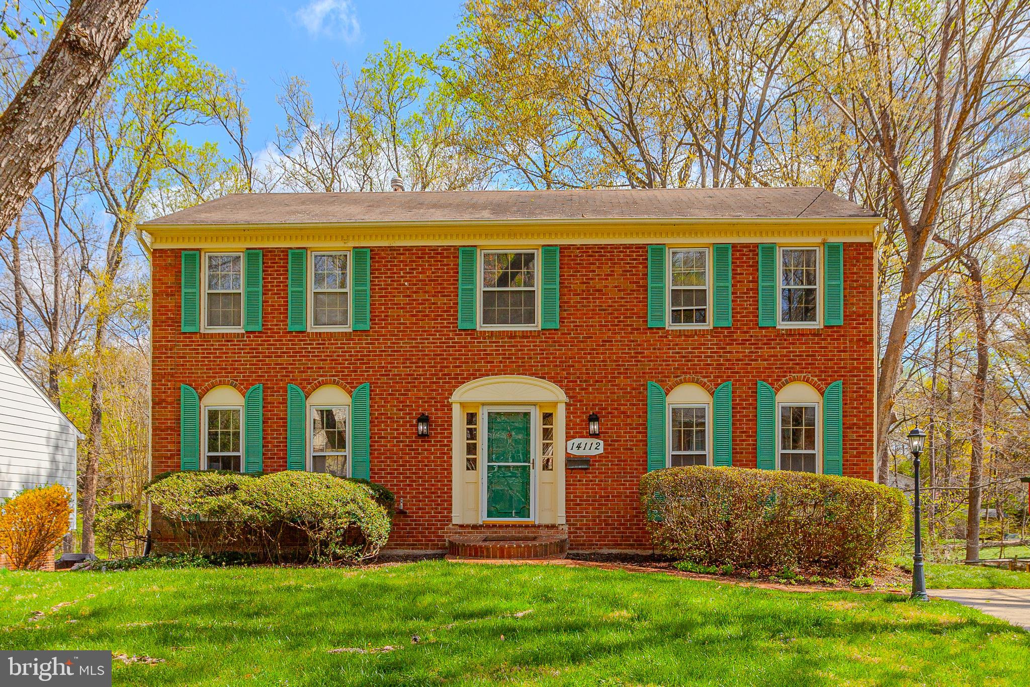 BEL PRE WOODS - Residential