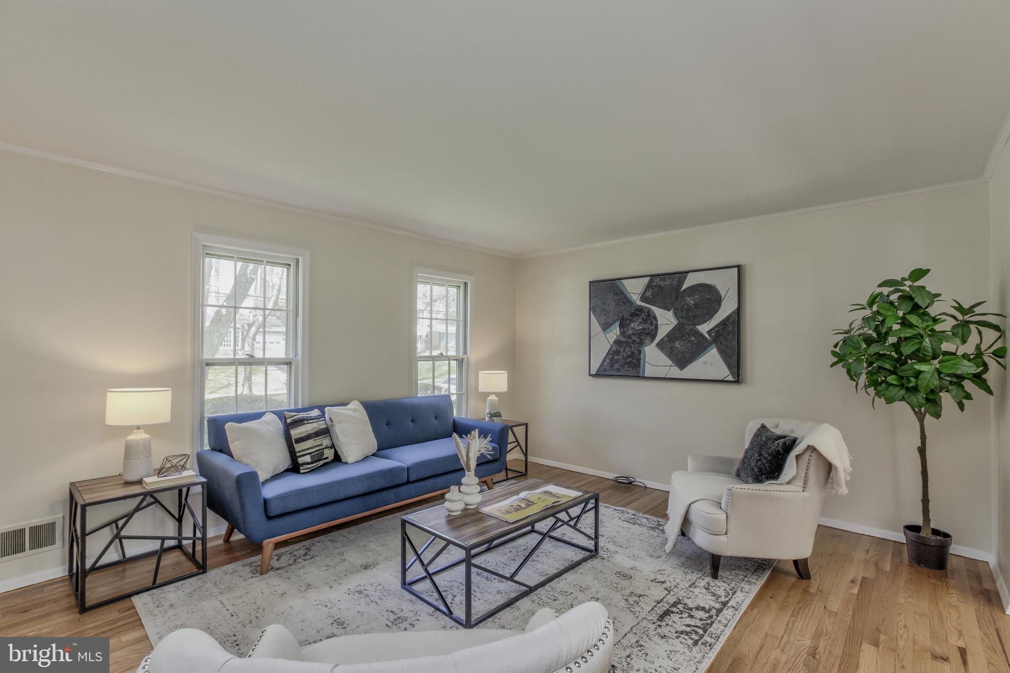 BEL PRE WOODS - Residential