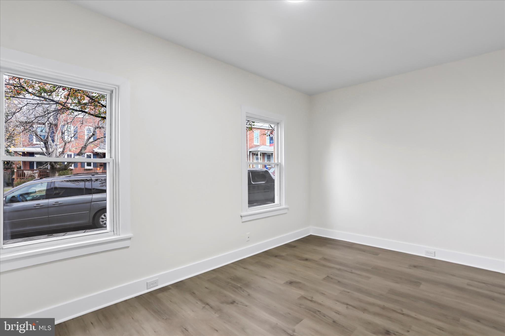 CHAMBERSBURG - Residential