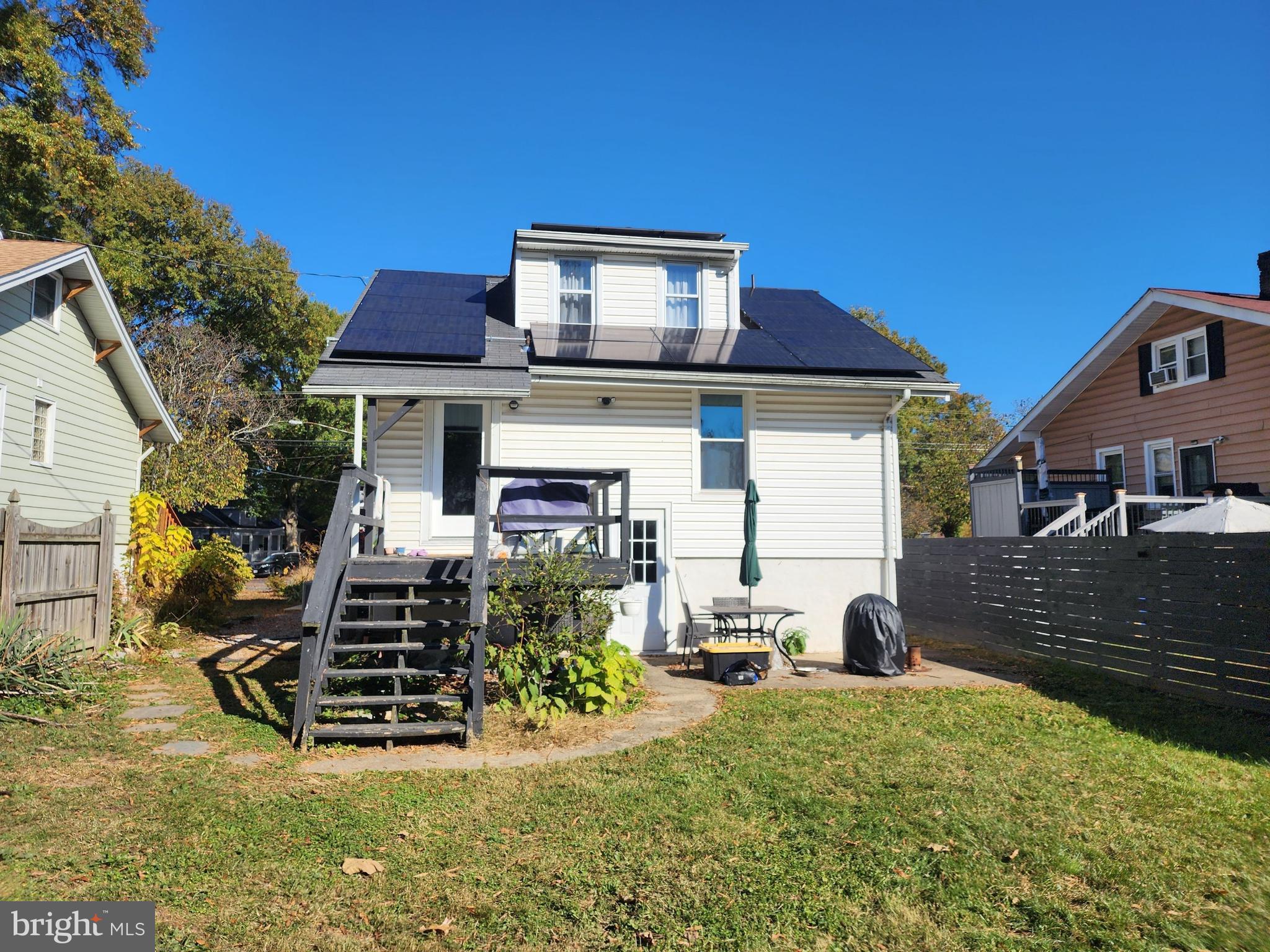 COTTAGE CITY - Residential Lease