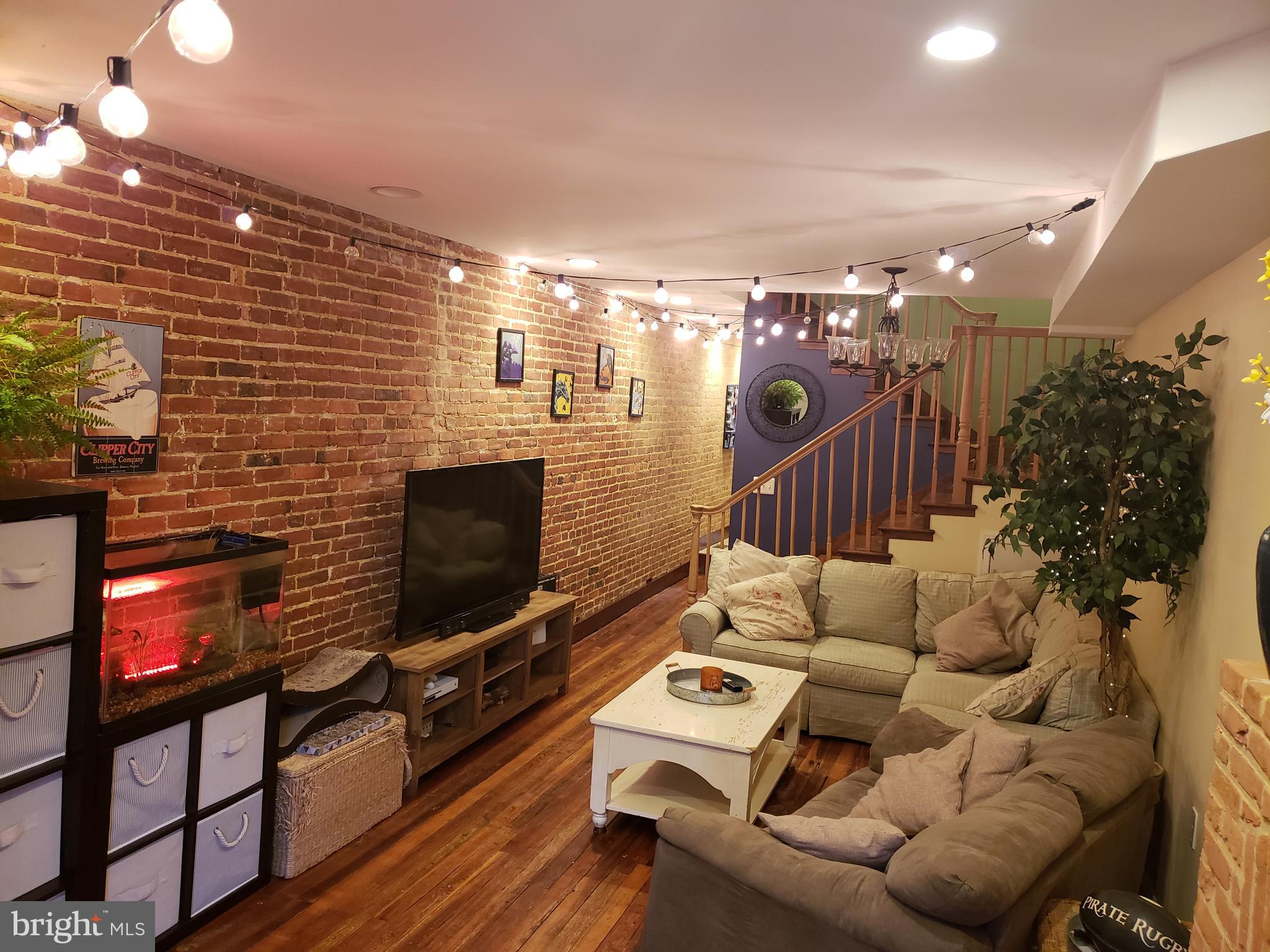 FEDERAL HILL HISTORIC DISTRICT - Residential Lease
