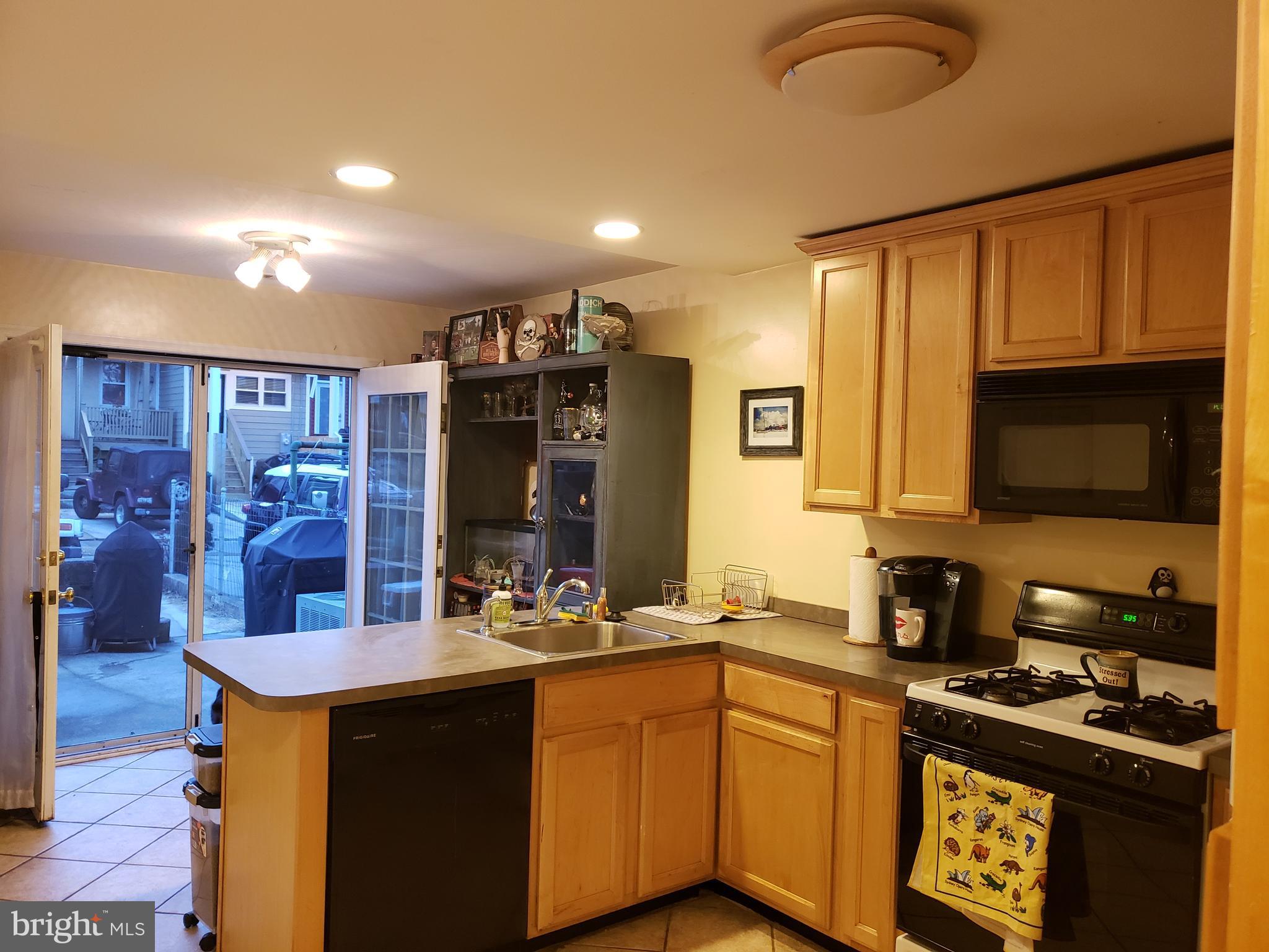 FEDERAL HILL HISTORIC DISTRICT - Residential Lease