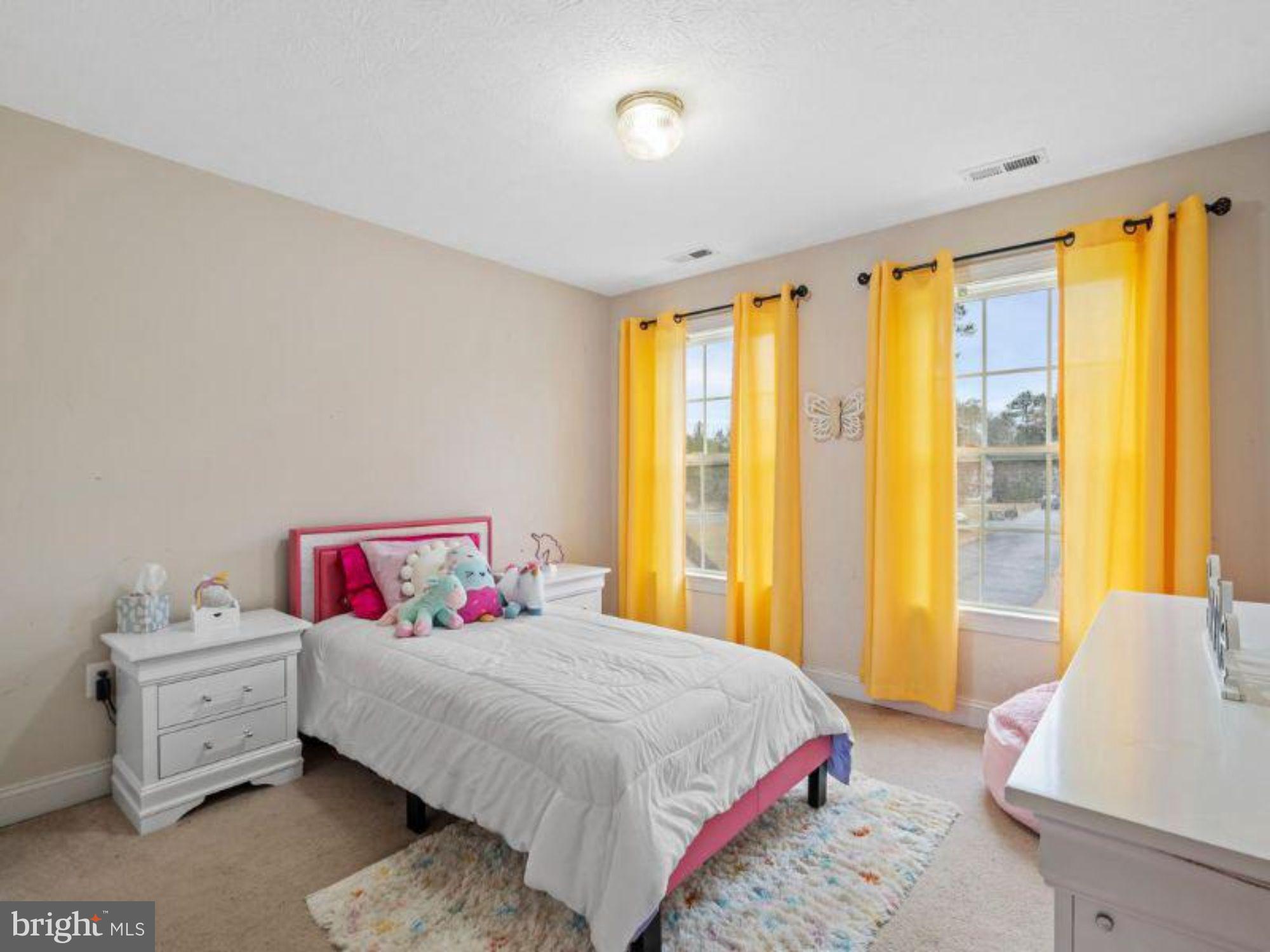 LEACHBURG - Residential