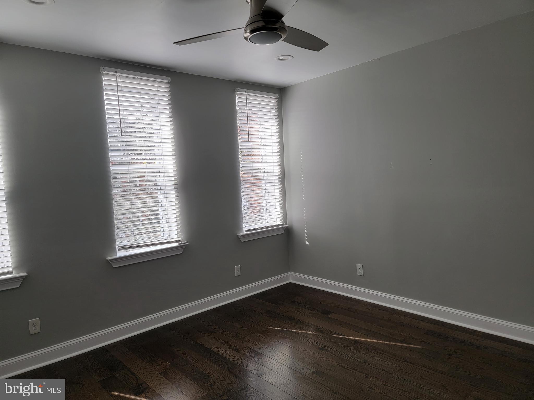 OLIVER - Residential